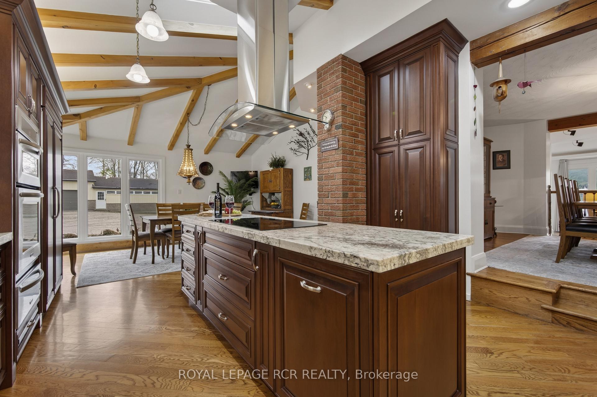 Photo 20 of 16365 Bathurst Street, Newmarket, Summerhill Estates — HOMEH