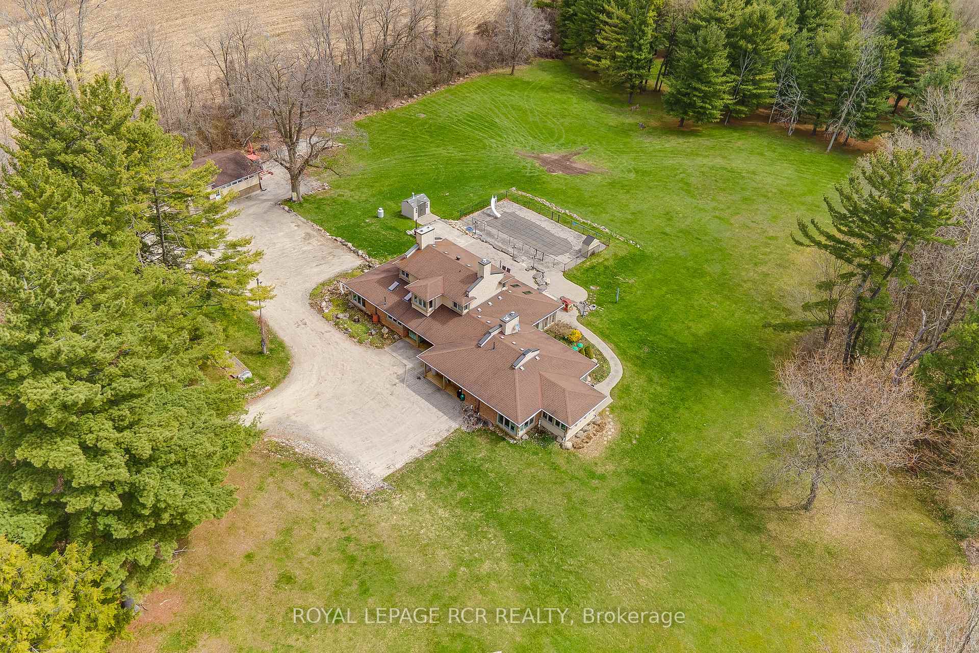 Photo 44 of 16365 Bathurst Street, Newmarket, Summerhill Estates — HOMEH