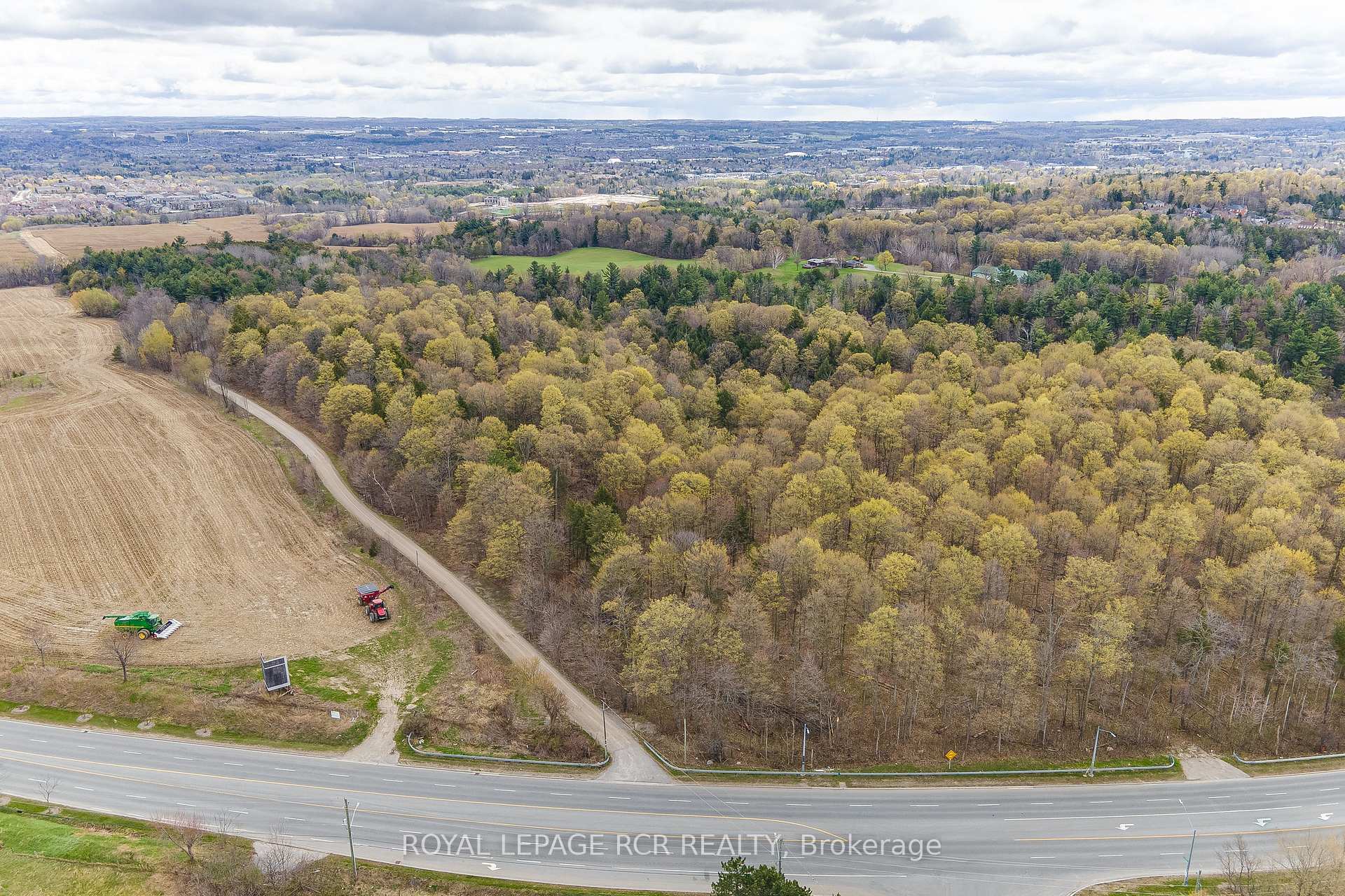 Photo 45 of 16365 Bathurst Street, Newmarket, Summerhill Estates — HOMEH