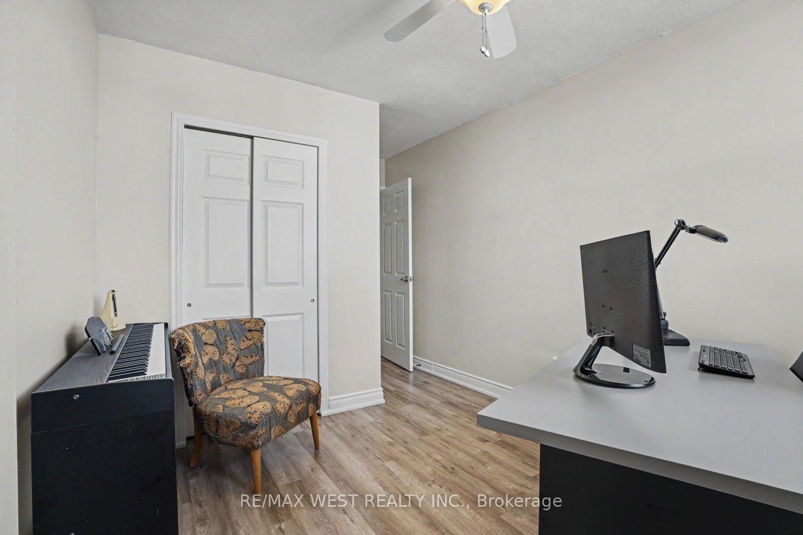 Photo 13 of Unit 807, 15 Nicklaus Drive, Hamilton, Vincent — HOMEH