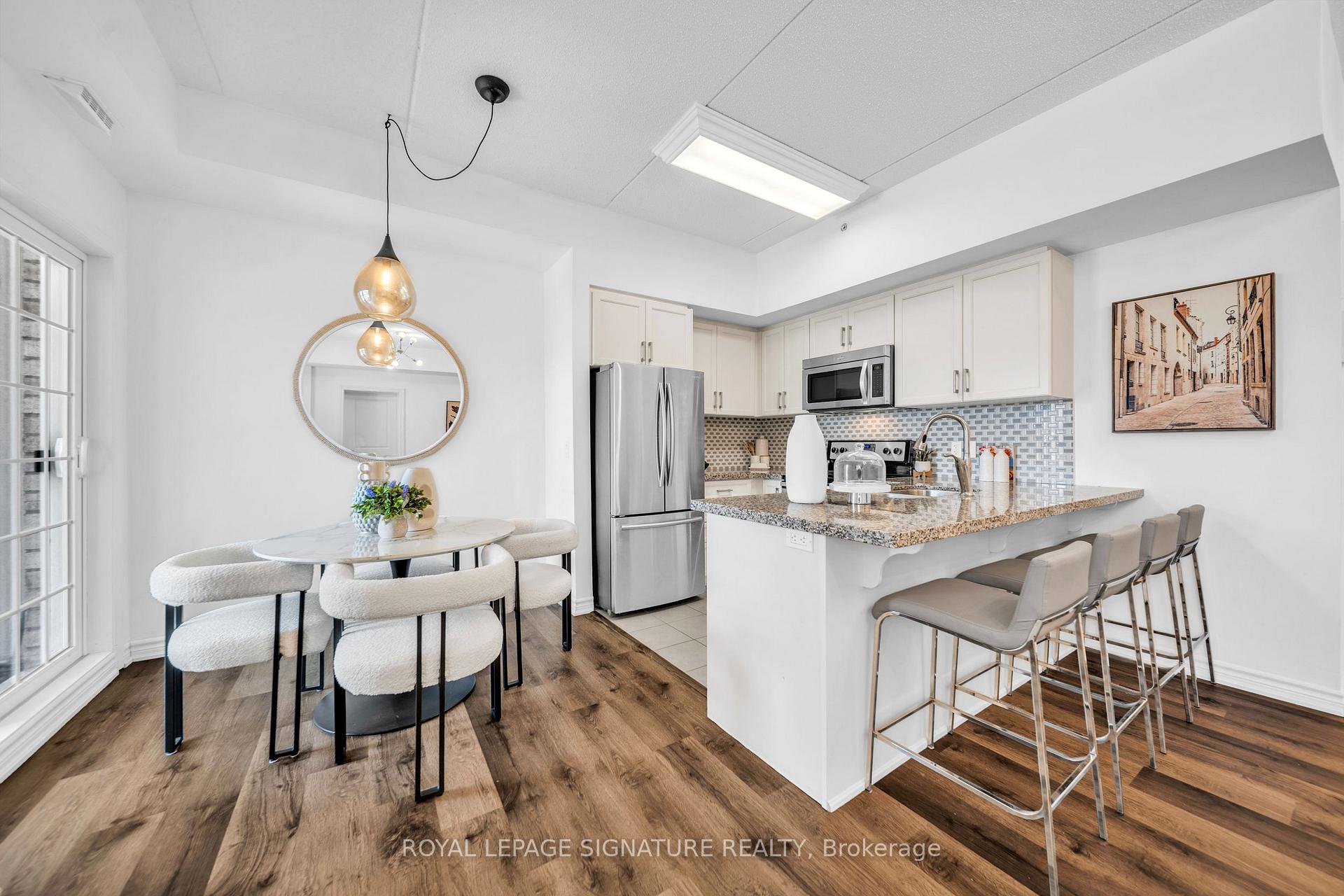 Photo 5 of Unit 228, 1077 Gordon Street, Guelph, Clairfields/Hanlon Business Park — HOMEH