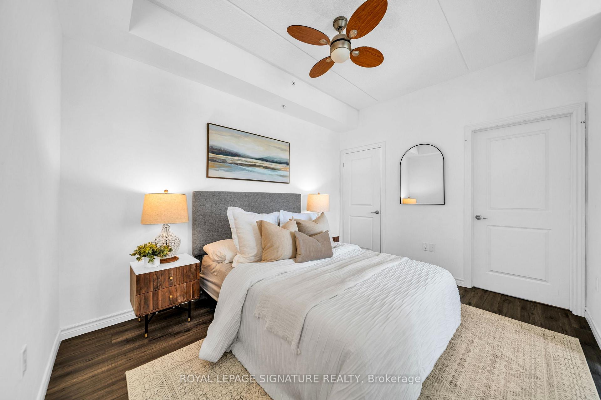 Photo 11 of Unit 228, 1077 Gordon Street, Guelph, Clairfields/Hanlon Business Park — HOMEH