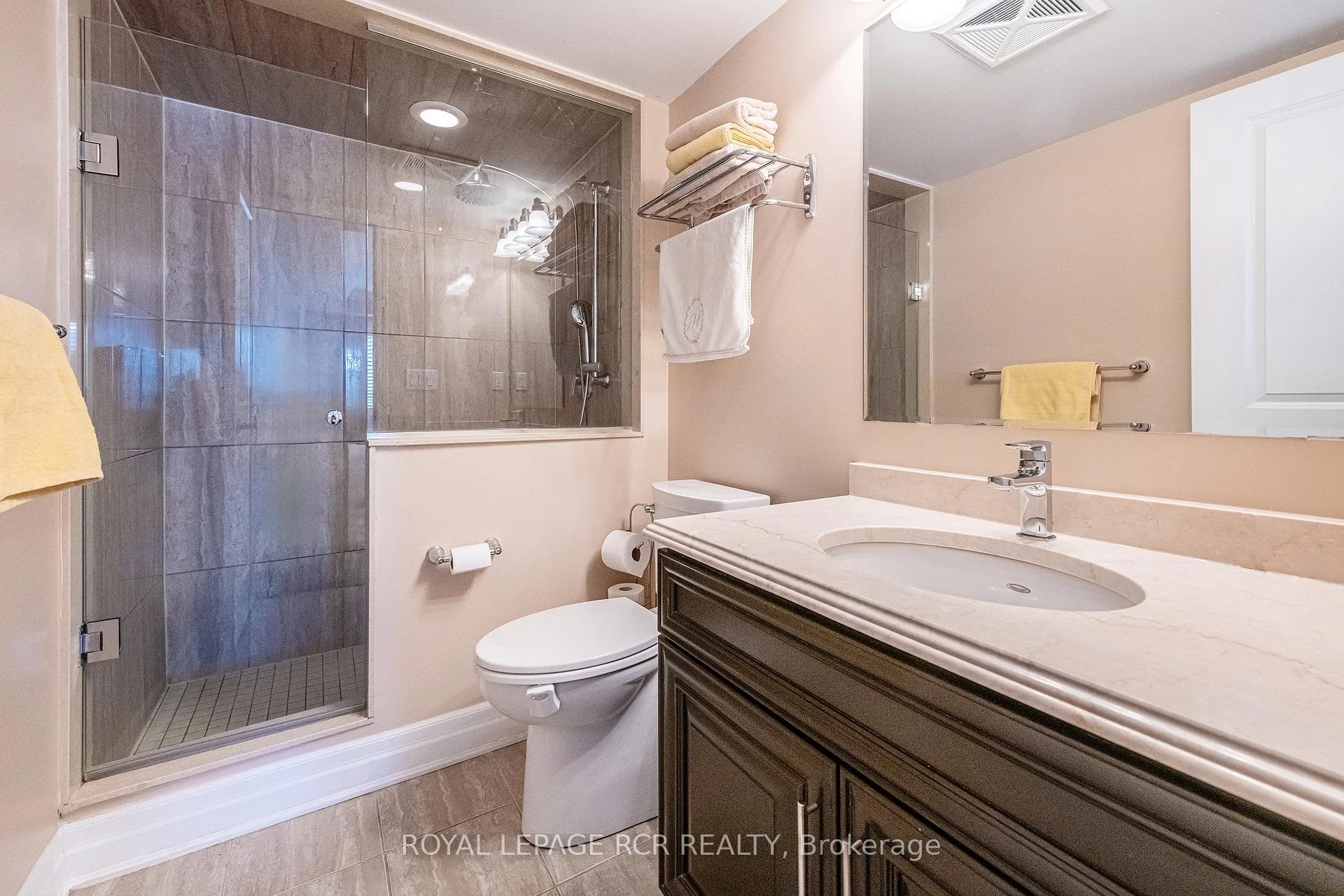 Photo 13 of Unit 106, 60 Baycliffe Crescent, Brampton, Northwest Brampton — HOMEH