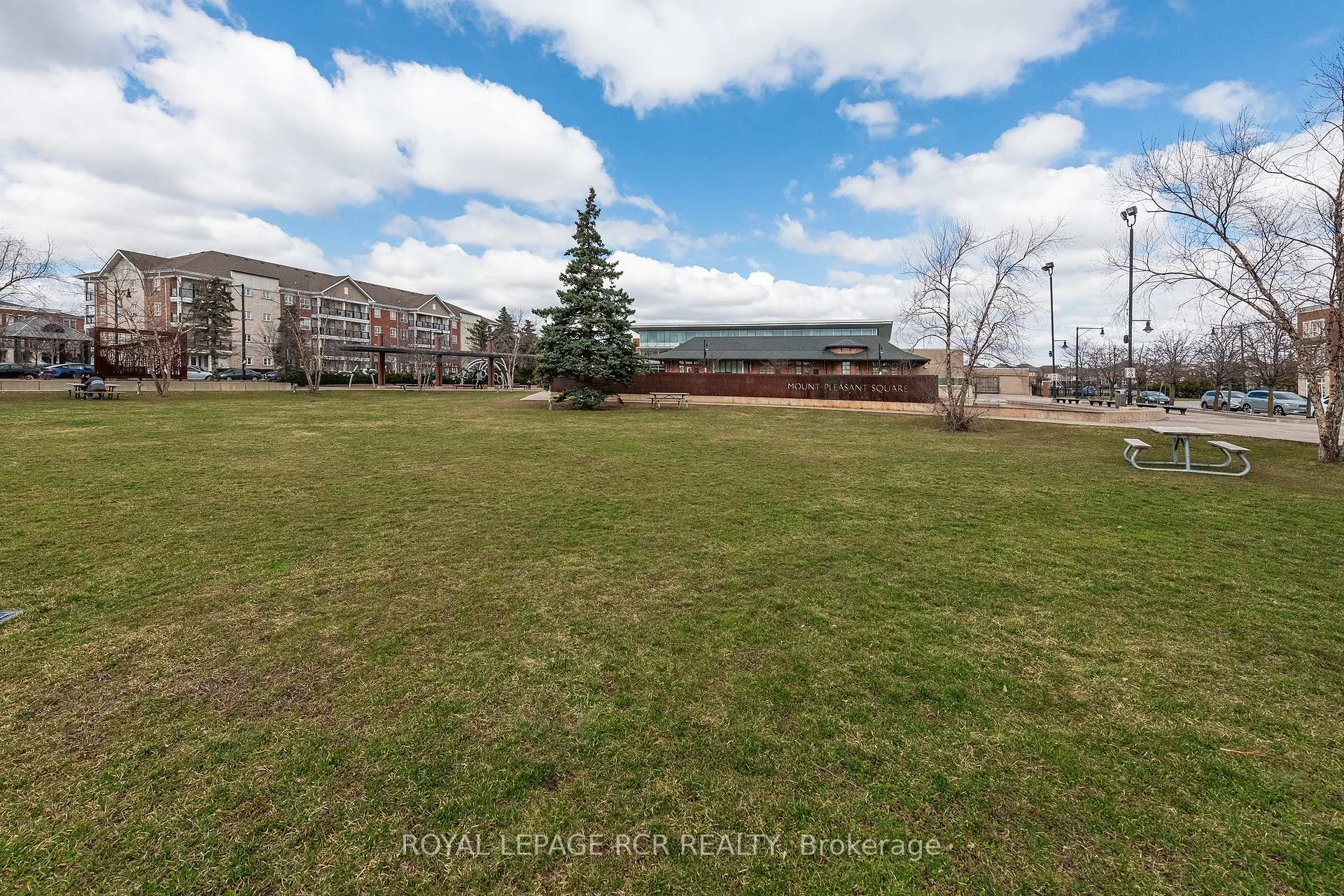 Photo 54 of Unit 106, 60 Baycliffe Crescent, Brampton, Northwest Brampton — HOMEH