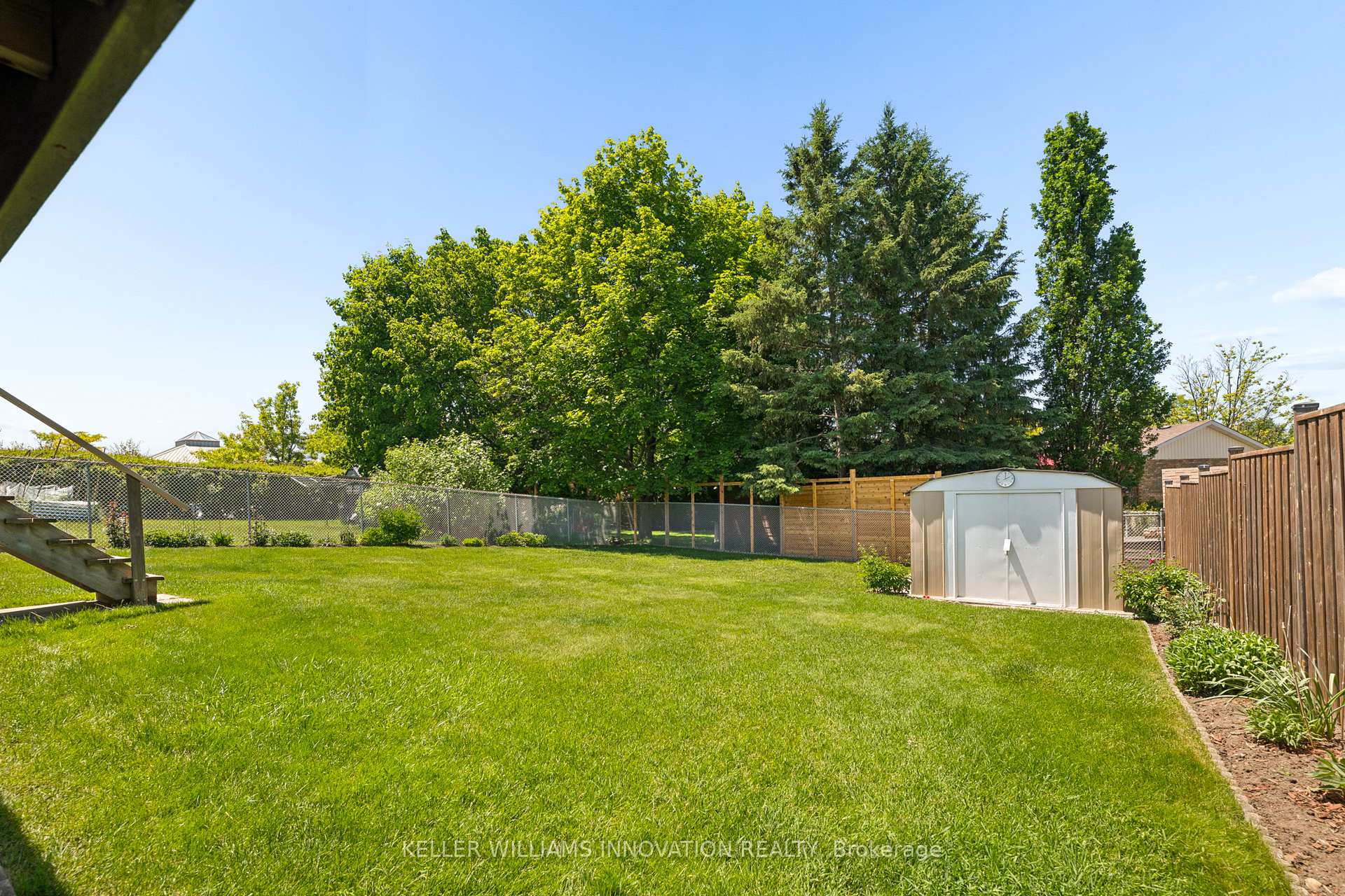 Photo 31 of 536 Pioneer Drive, Kitchener, Pioneer Park — HOMEH