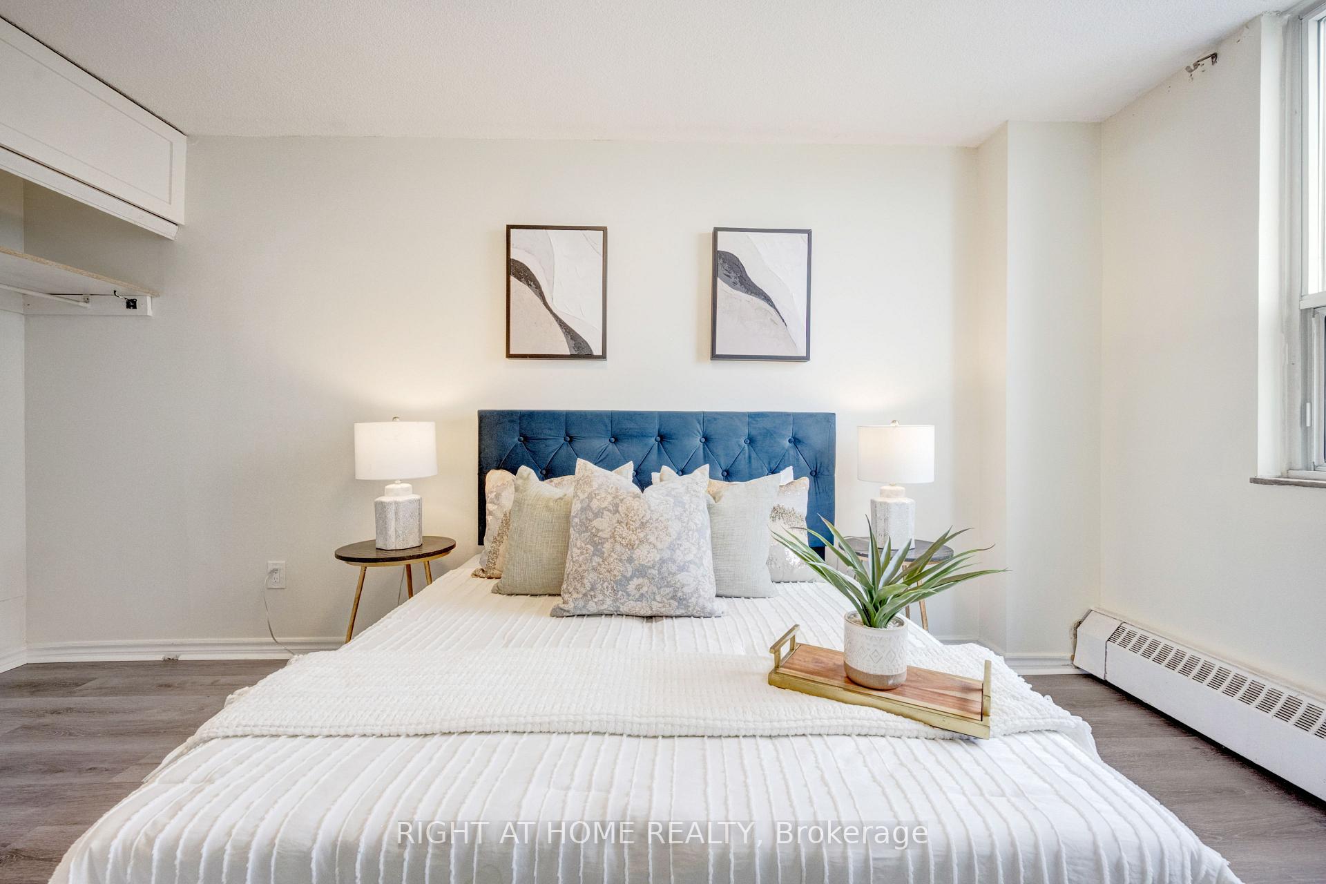 Photo 22 of Unit 708, 3390 Weston Road, North York, Humbermede — HOMEH