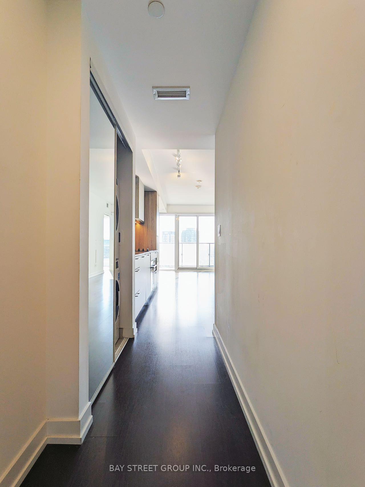 Photo 6 of Unit 2811, 19 Western Battery Road, Toronto, Niagara — HOMEH