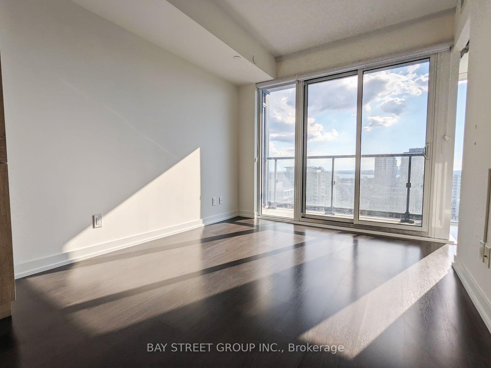 Photo 9 of Unit 2811, 19 Western Battery Road, Toronto, Niagara — HOMEH