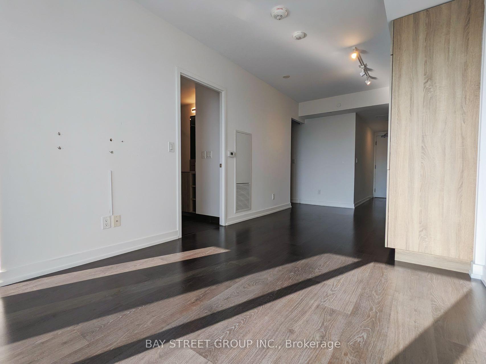 Photo 10 of Unit 2811, 19 Western Battery Road, Toronto, Niagara — HOMEH