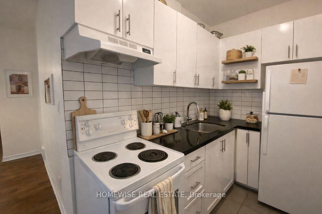 Photo 3 of Unit 102, 1 Triller Avenue, Toronto, South Parkdale — HOMEH
