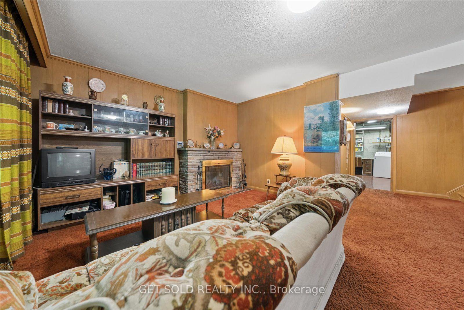 Photo 27 of 129 Riverhead Drive, Etobicoke, Rexdale-Kipling — HOMEH