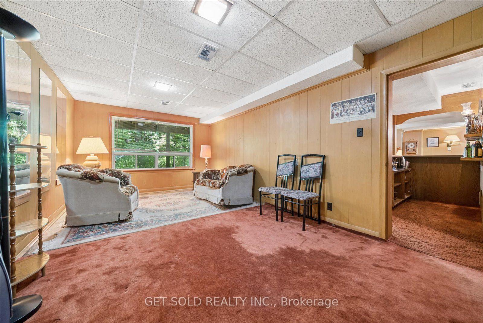 Photo 28 of 129 Riverhead Drive, Etobicoke, Rexdale-Kipling — HOMEH
