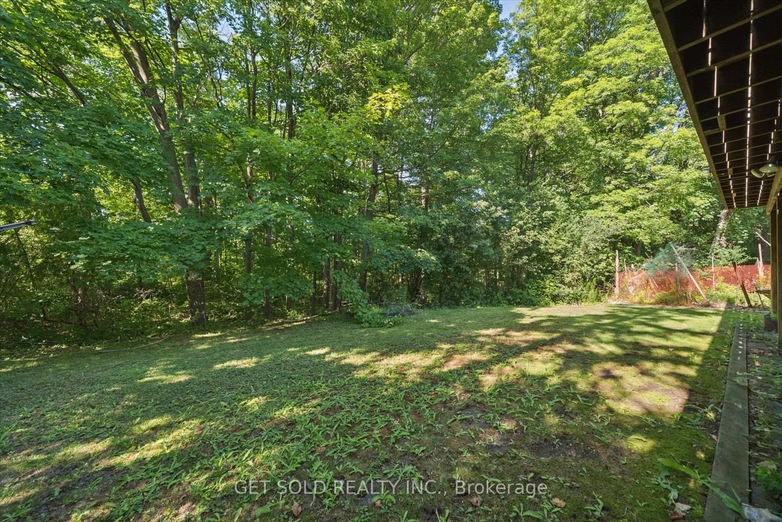 Photo 39 of 129 Riverhead Drive, Etobicoke, Rexdale-Kipling — HOMEH