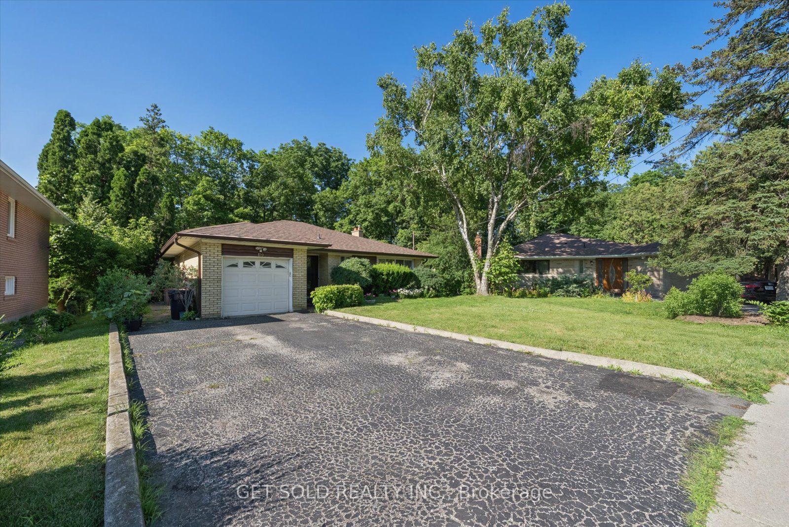 Photo 40 of 129 Riverhead Drive, Etobicoke, Rexdale-Kipling — HOMEH