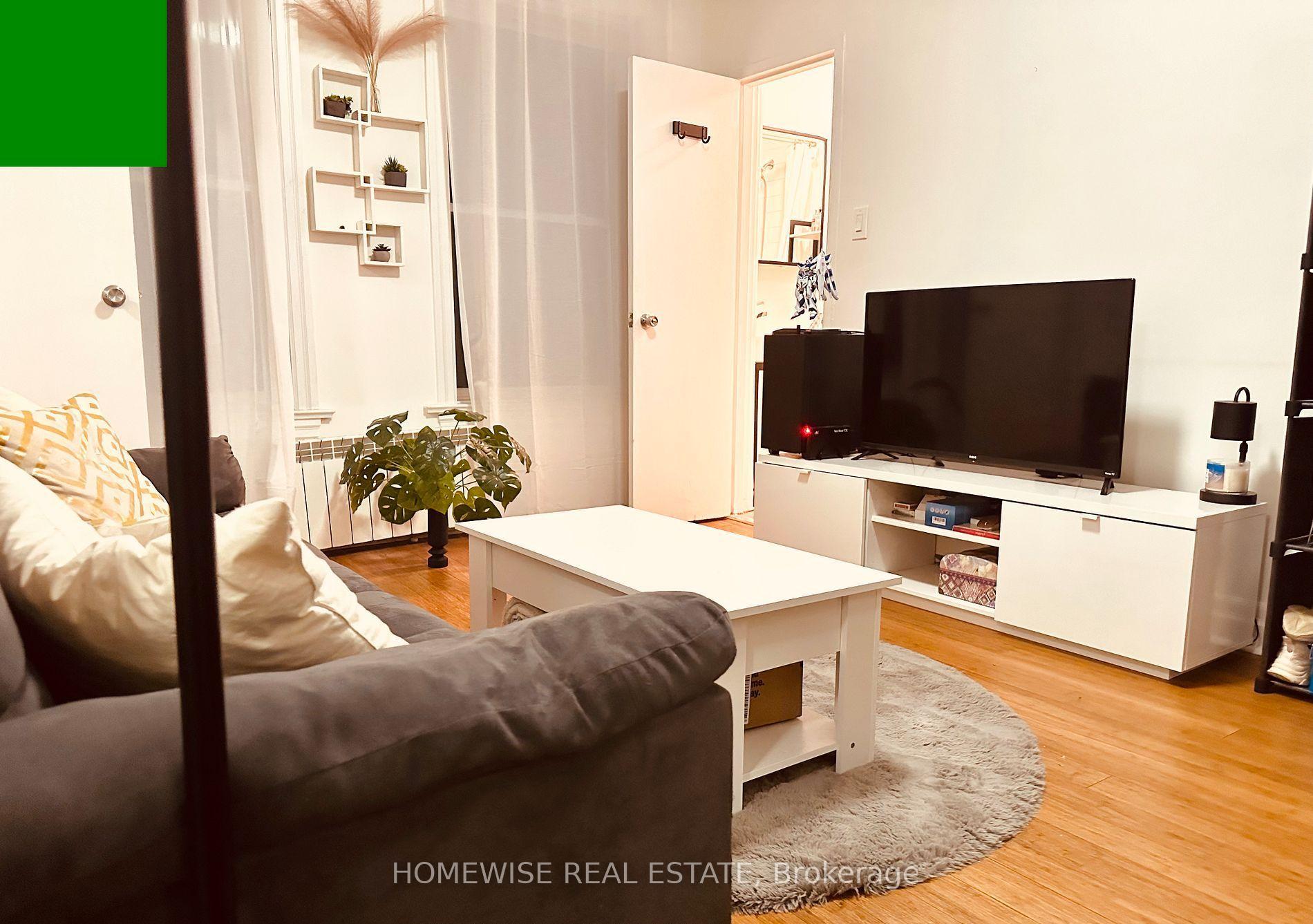 Photo 5 of Unit 209, 1 Triller Avenue, Toronto, South Parkdale — HOMEH