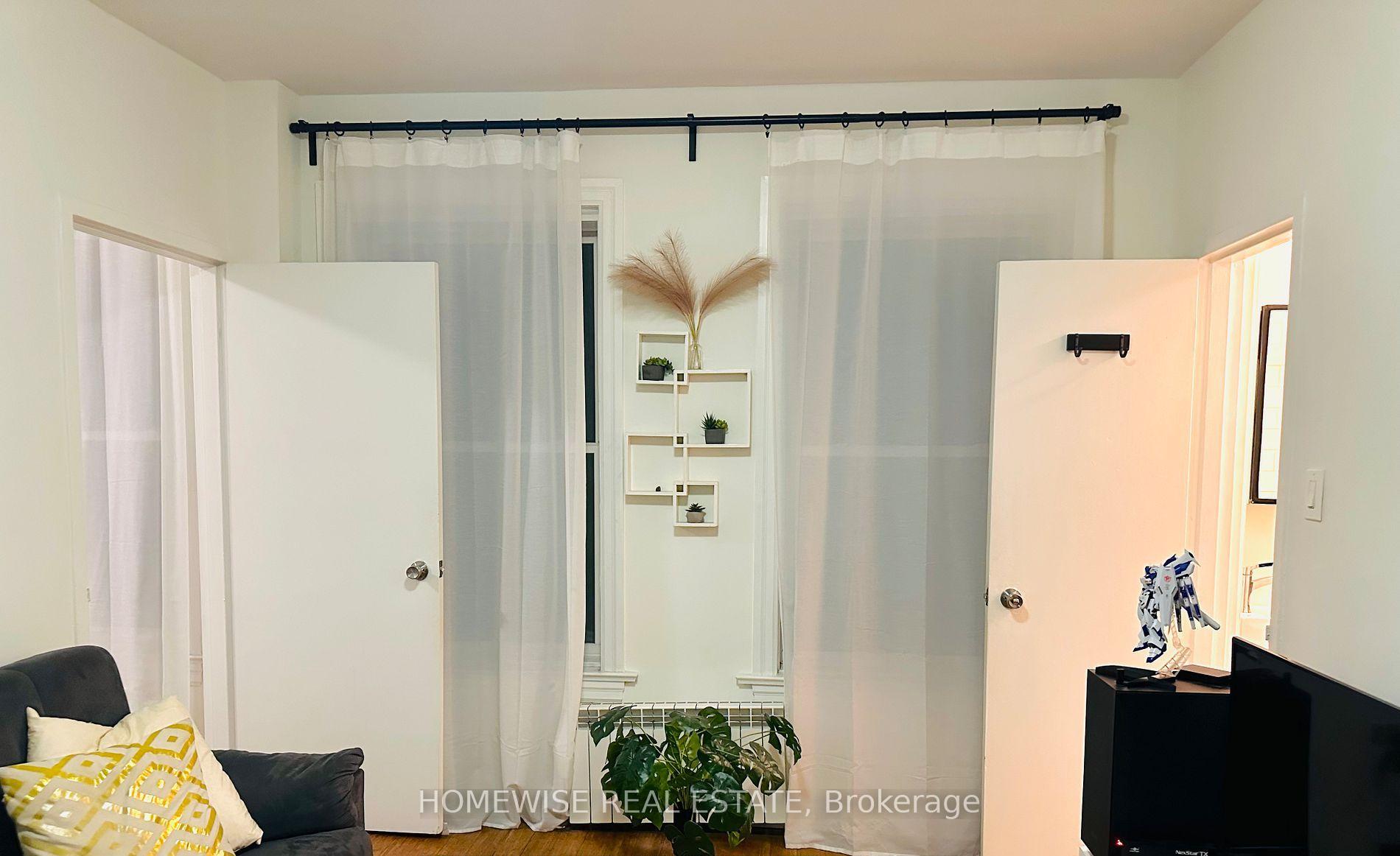 Photo 8 of Unit 209, 1 Triller Avenue, Toronto, South Parkdale — HOMEH