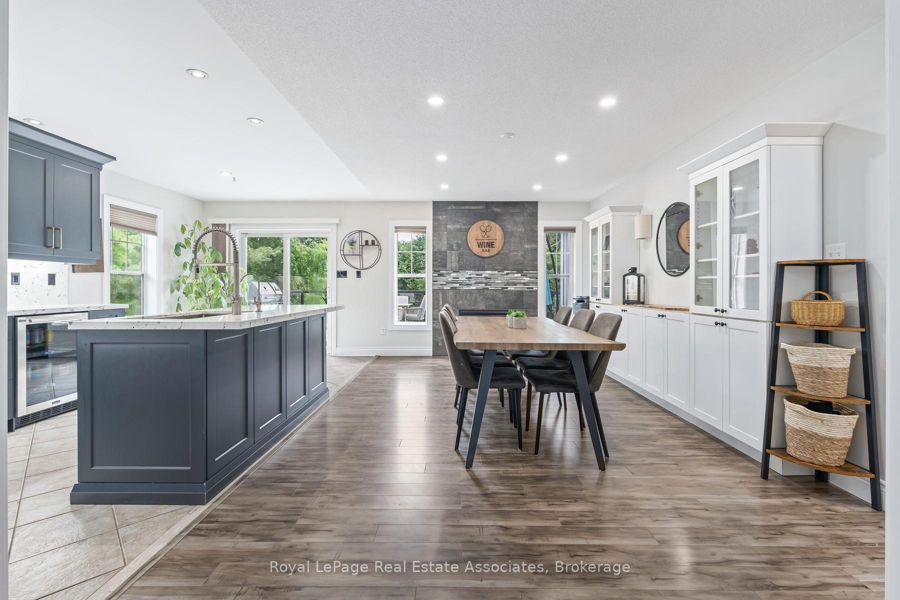 Photo 7 of 62 Somerville Road, Halton Hills, Acton — HOMEH