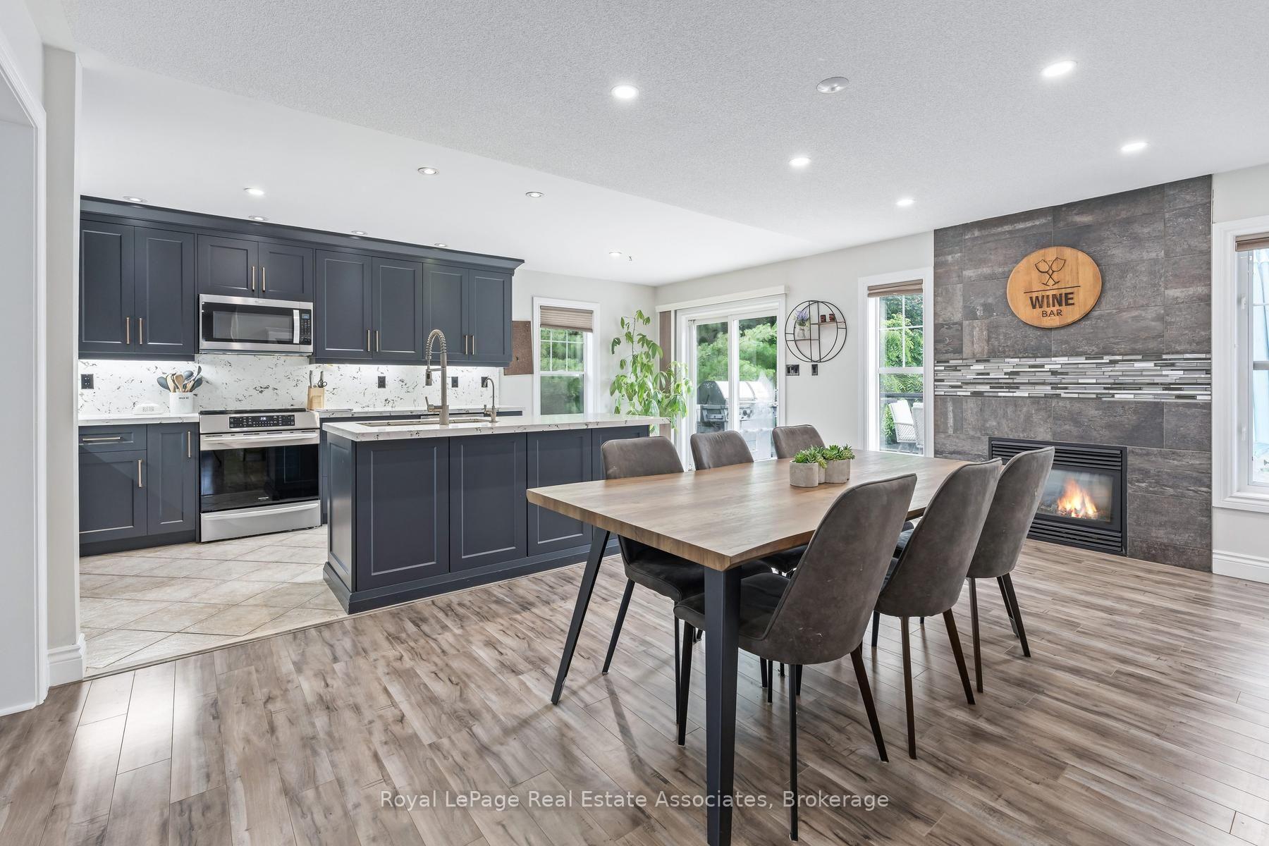 Photo 8 of 62 Somerville Road, Halton Hills, Acton — HOMEH