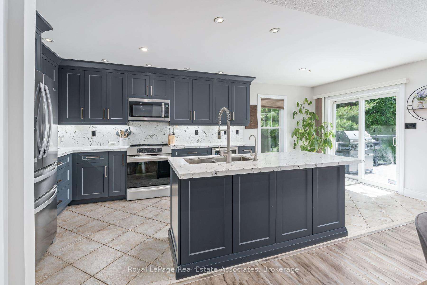 Photo 11 of 62 Somerville Road, Halton Hills, Acton — HOMEH