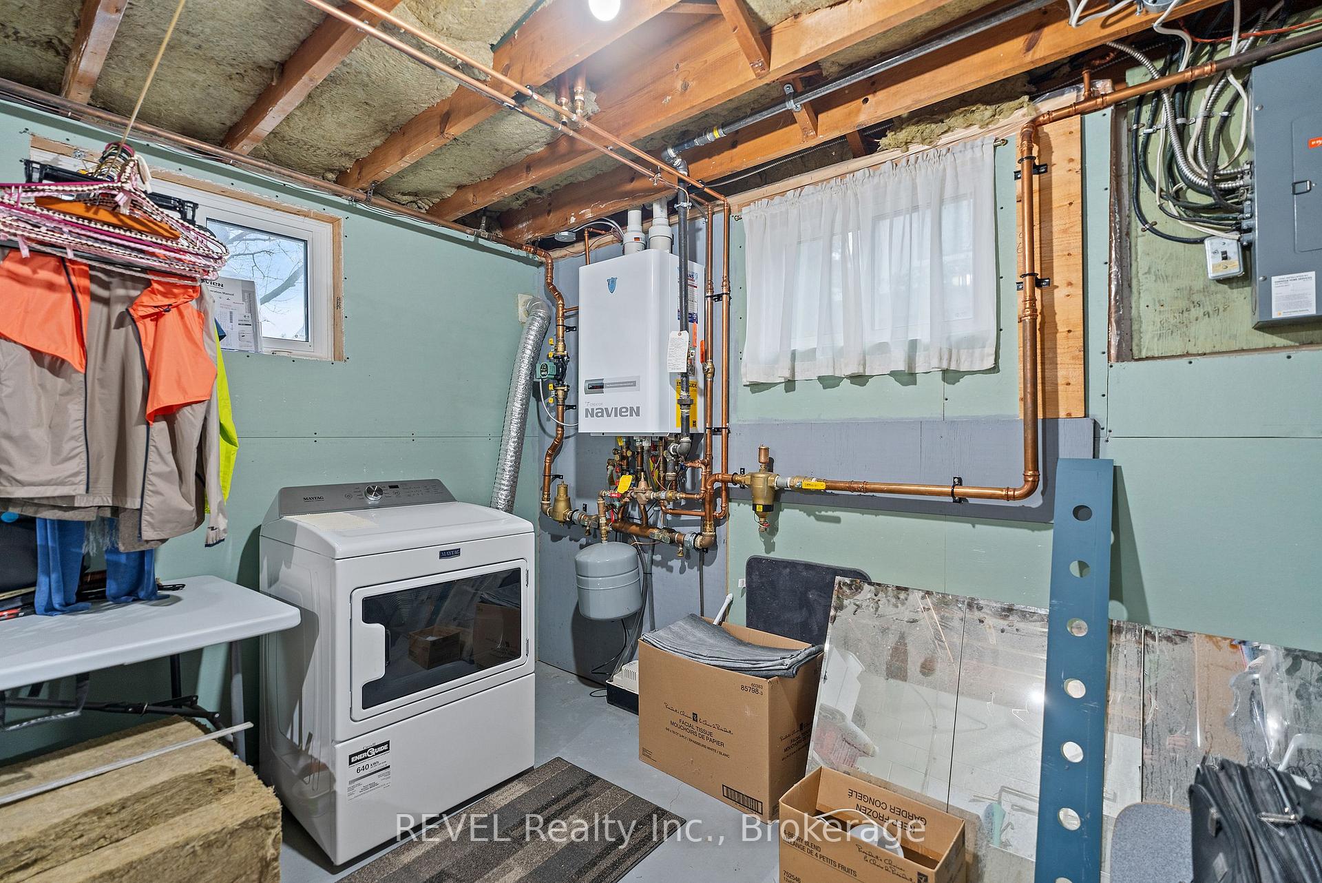 Photo 28 of 6398 Mountain Road, Niagara Falls, Stamford — HOMEH