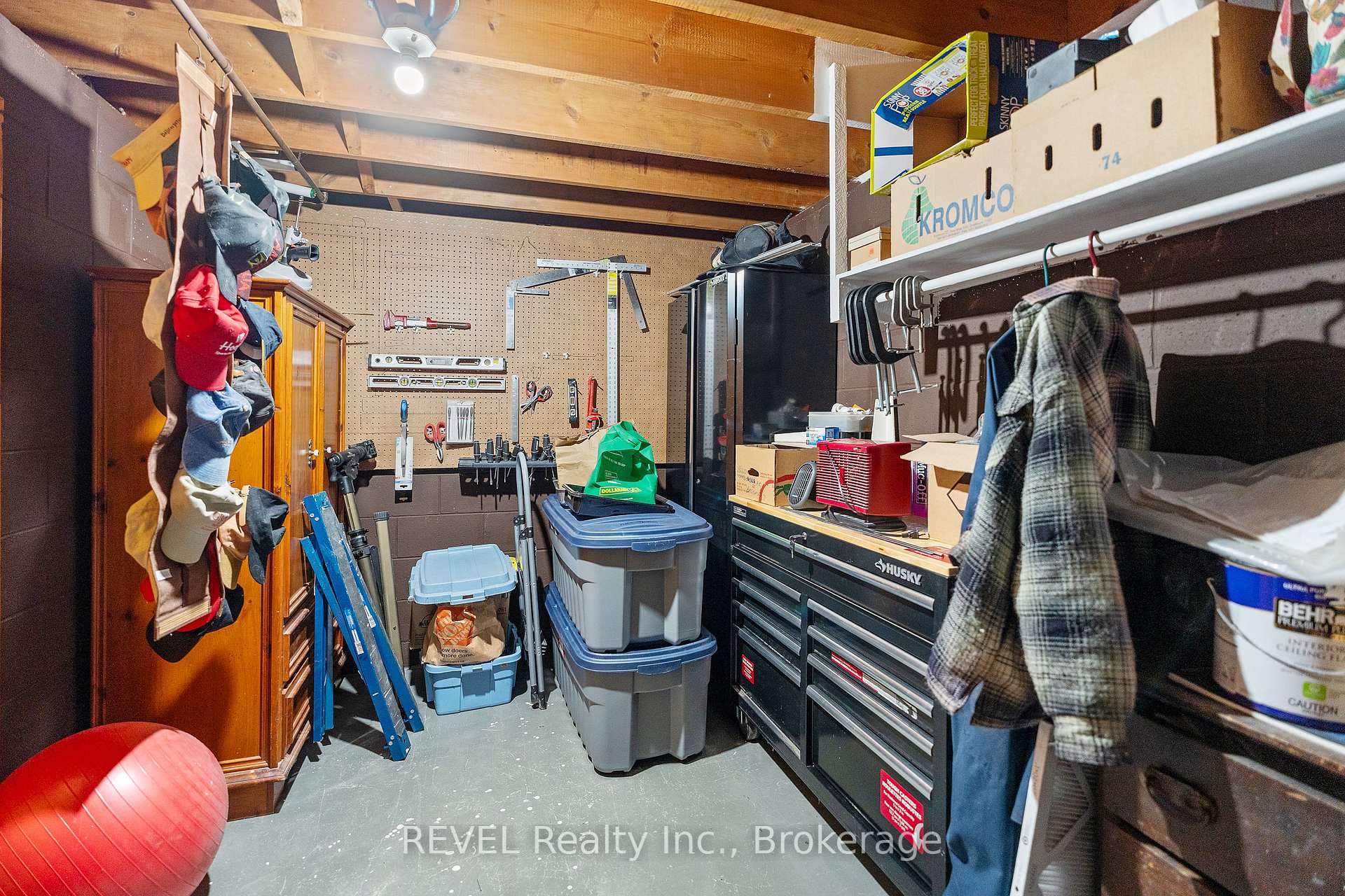 Photo 29 of 6398 Mountain Road, Niagara Falls, Stamford — HOMEH