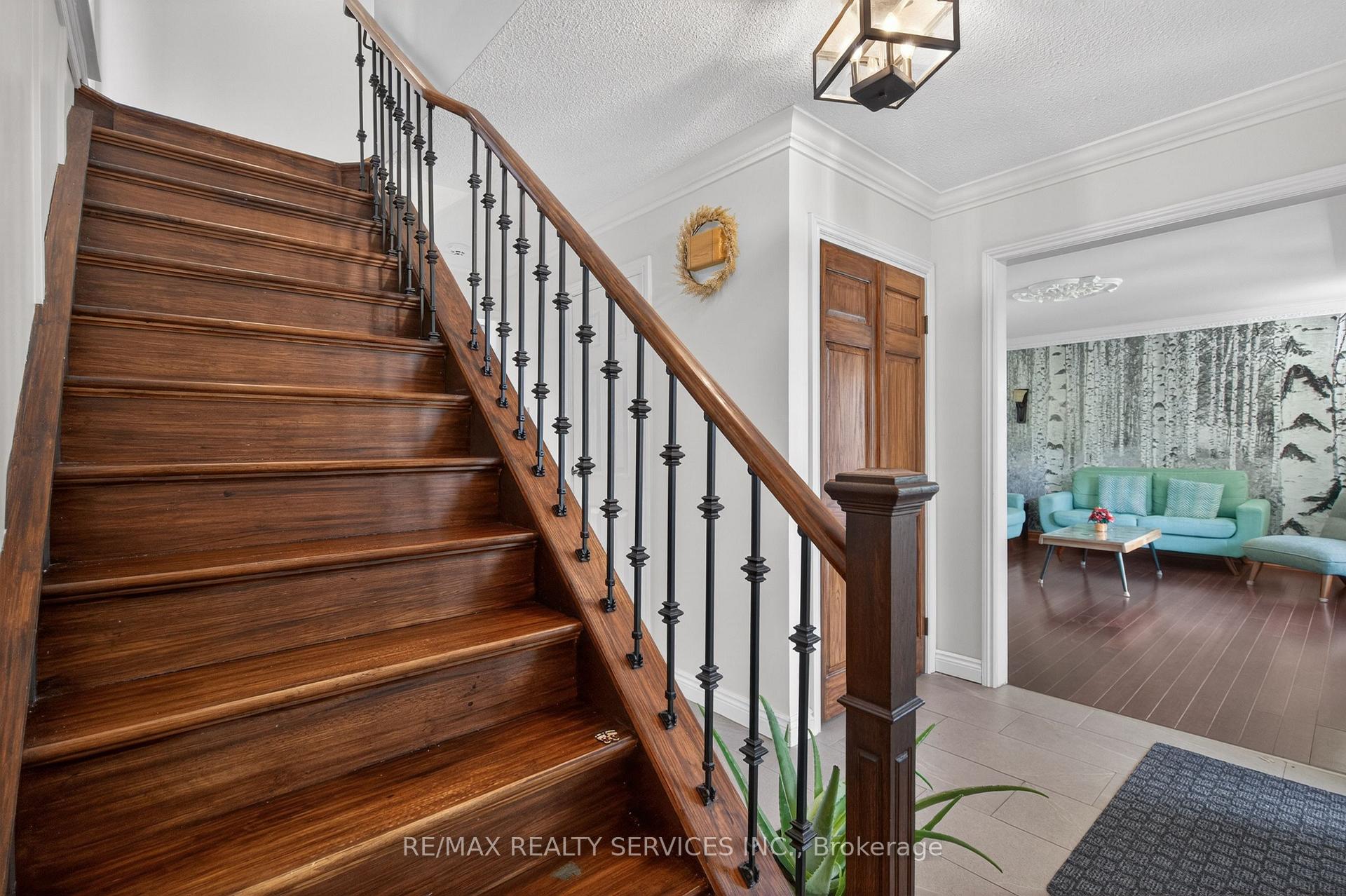 Photo 21 of 2 Dunbar Drive, Whitby, Blue Grass Meadows — HOMEH