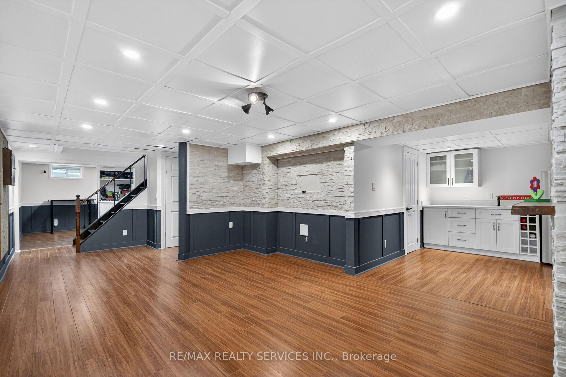 Photo 36 of 2 Dunbar Drive, Whitby, Blue Grass Meadows — HOMEH