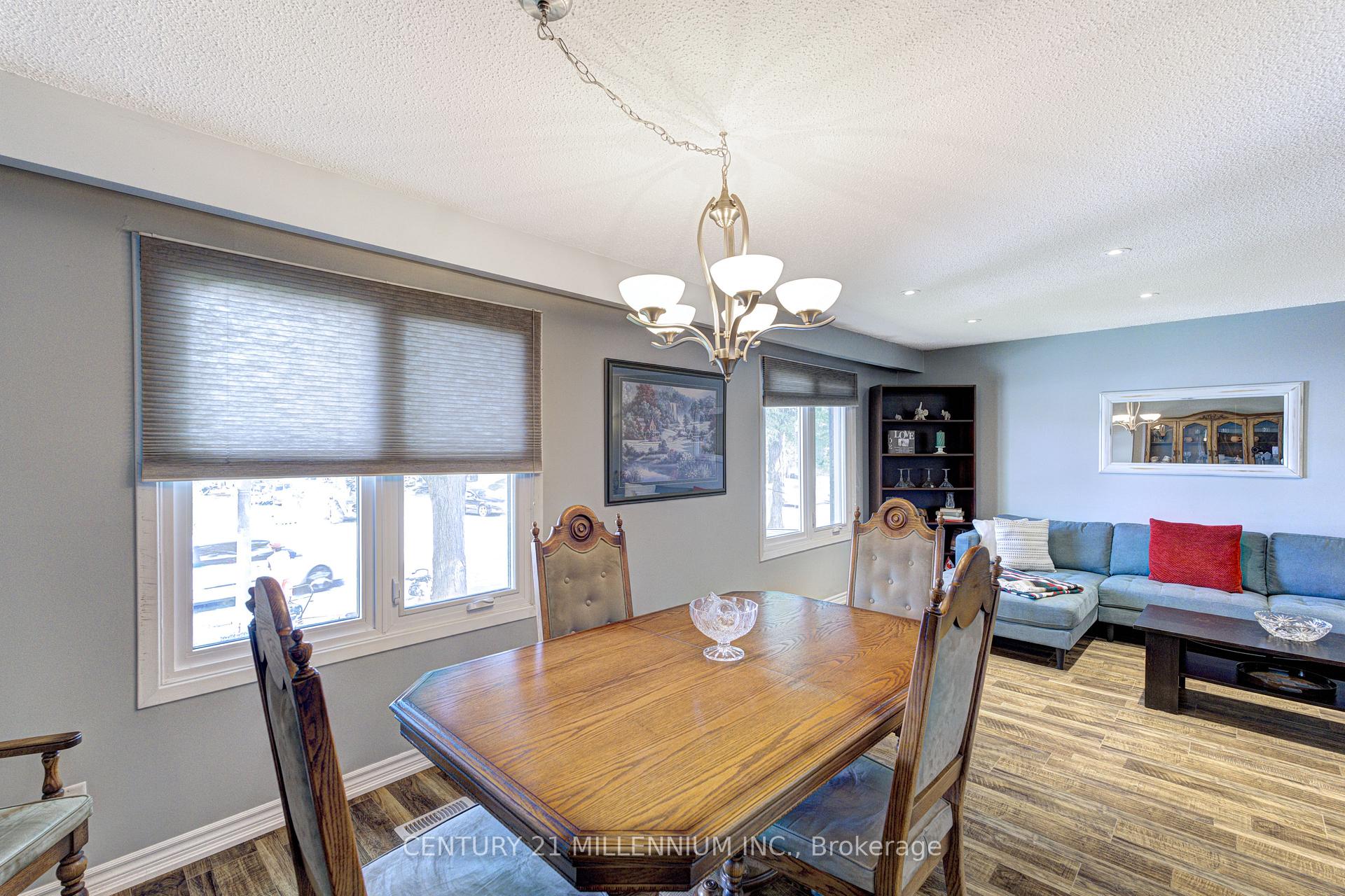 Photo 14 of 63 Linkdale Road, Brampton, Brampton North — HOMEH