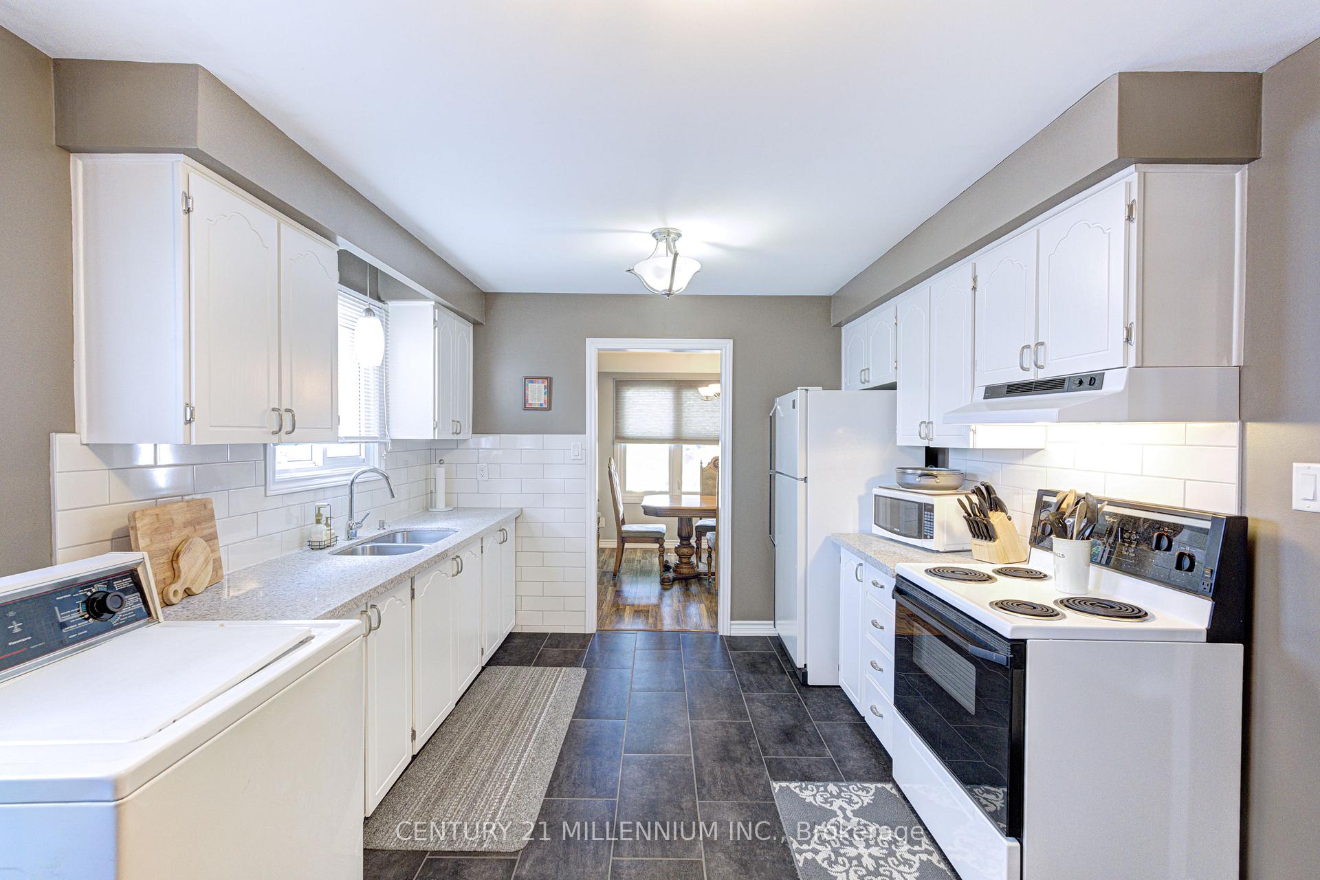Photo 21 of 63 Linkdale Road, Brampton, Brampton North — HOMEH