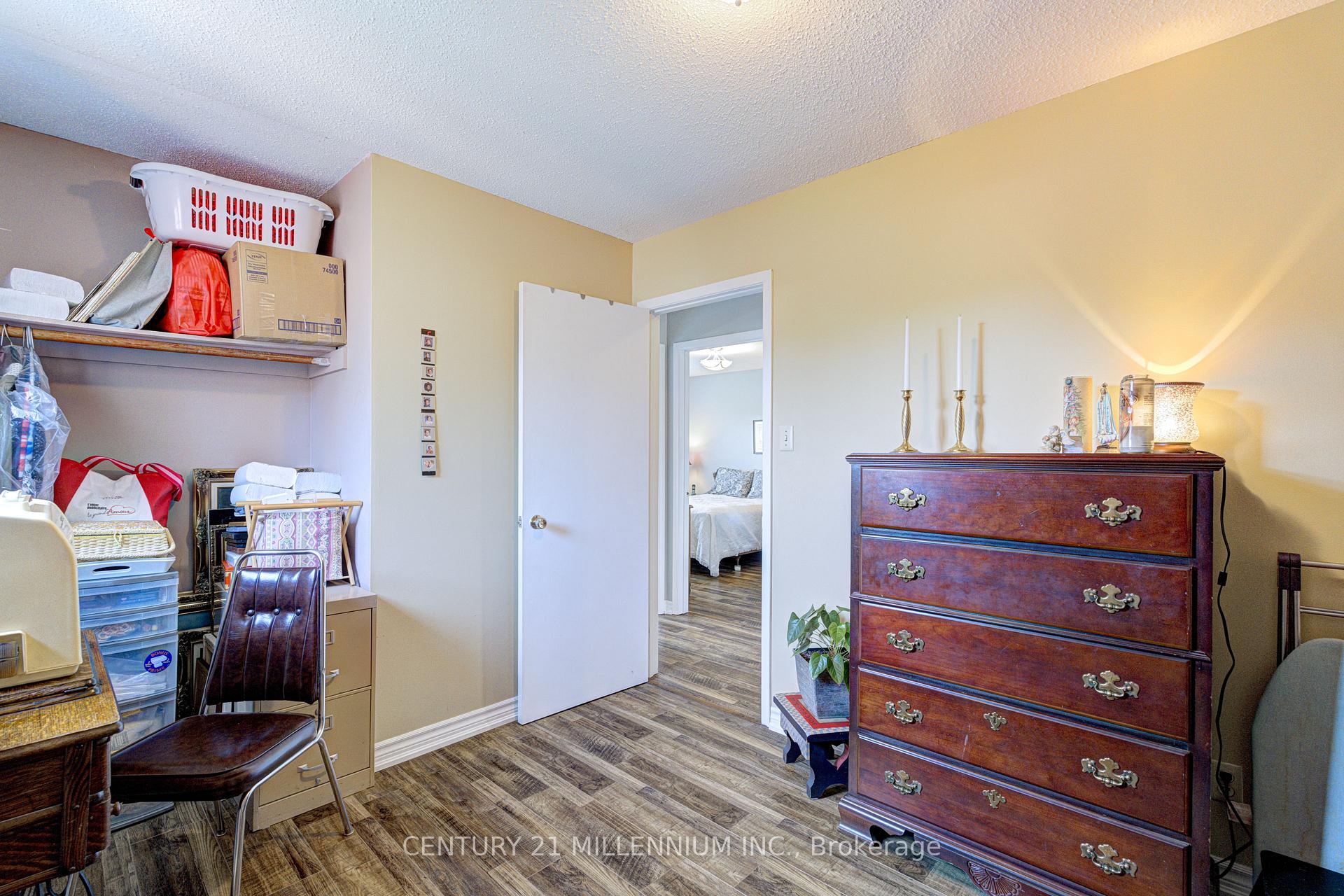 Photo 30 of 63 Linkdale Road, Brampton, Brampton North — HOMEH
