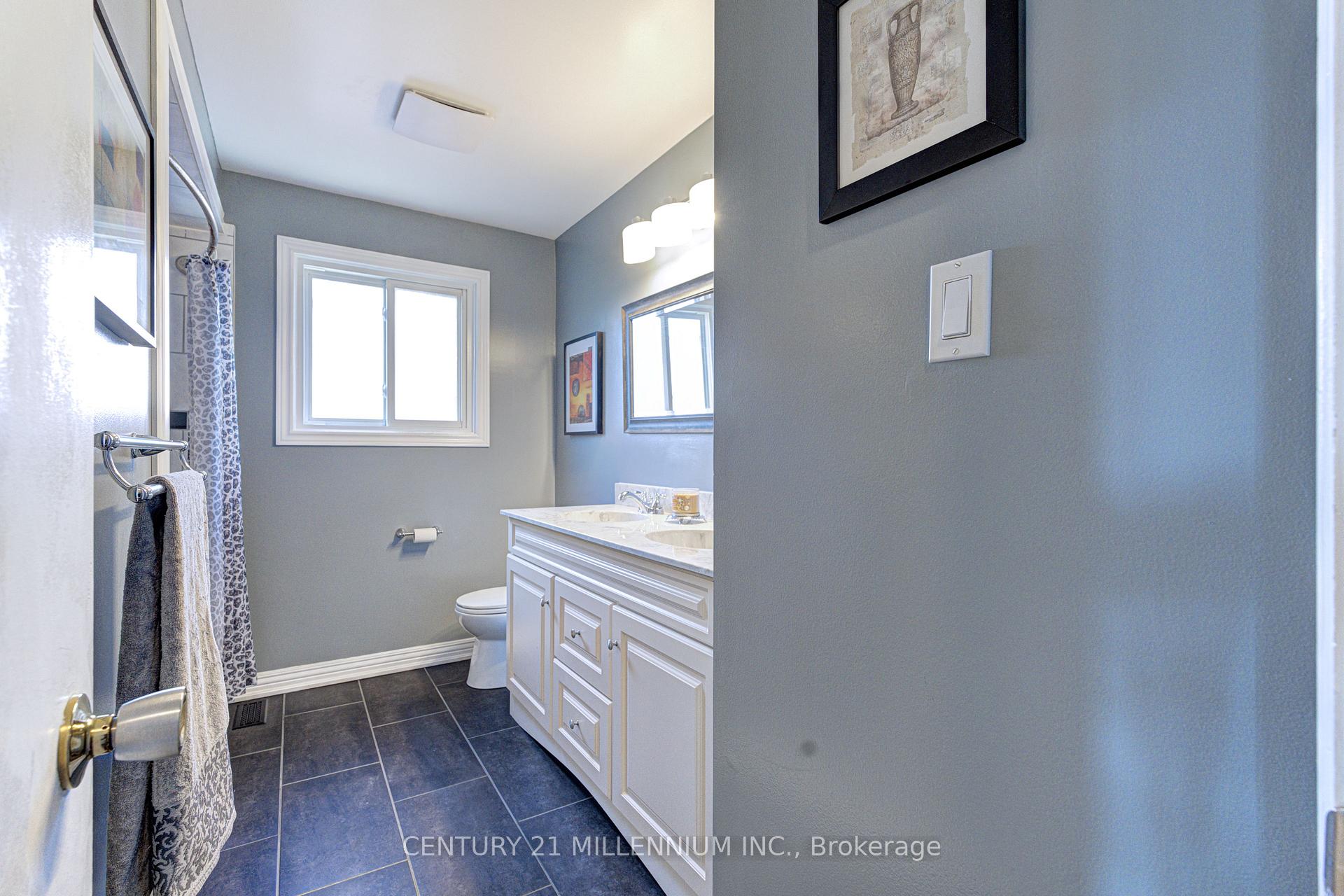 Photo 32 of 63 Linkdale Road, Brampton, Brampton North — HOMEH