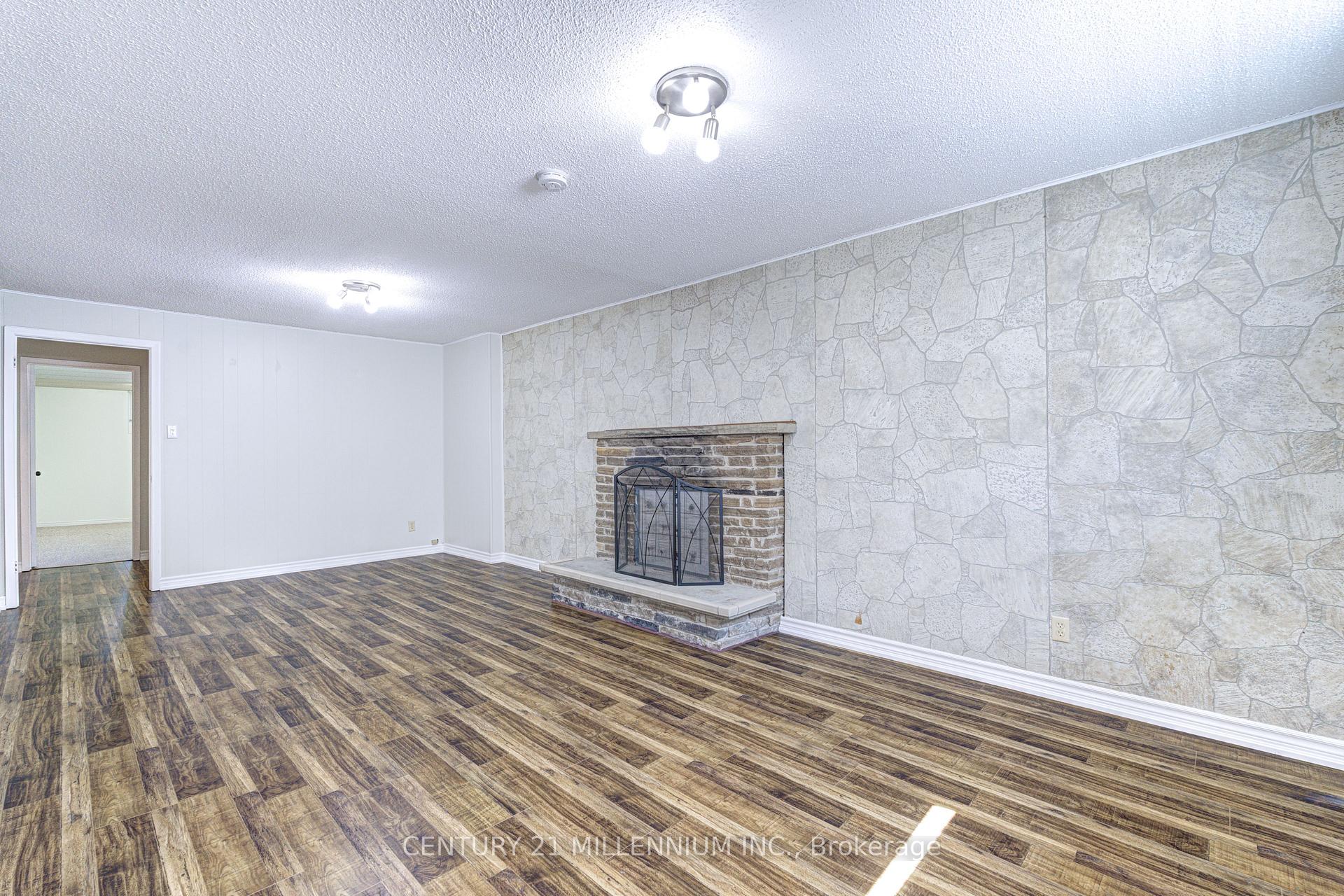 Photo 36 of 63 Linkdale Road, Brampton, Brampton North — HOMEH