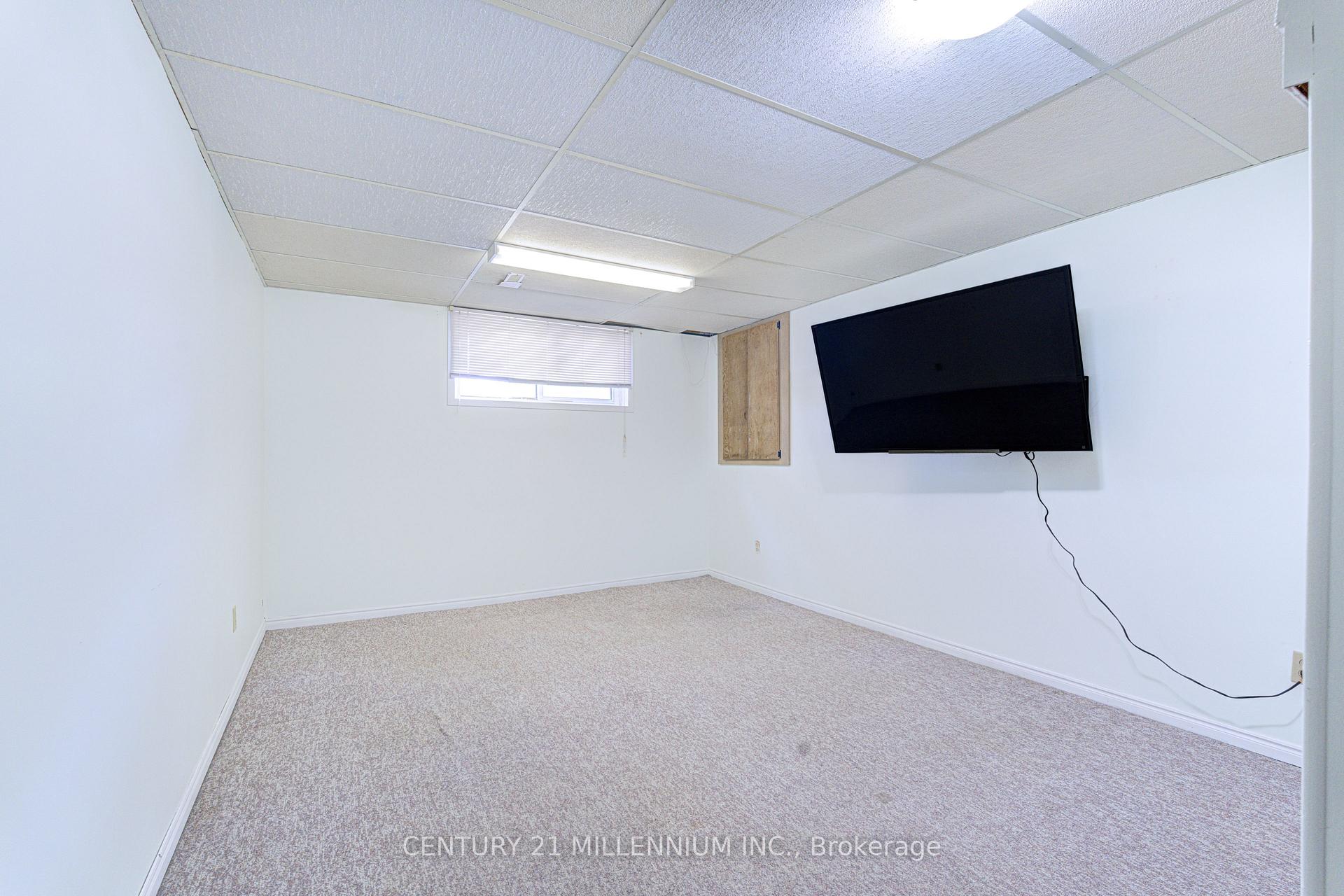 Photo 40 of 63 Linkdale Road, Brampton, Brampton North — HOMEH