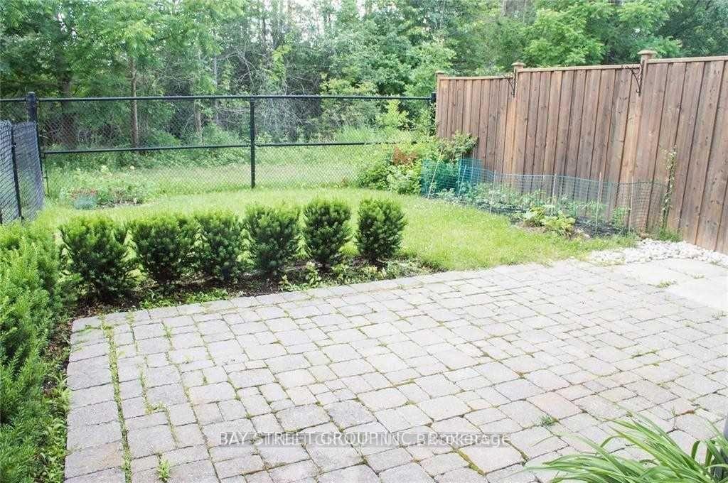 Photo 11 of 4 Williams Street, Markham, Berczy — HOMEH