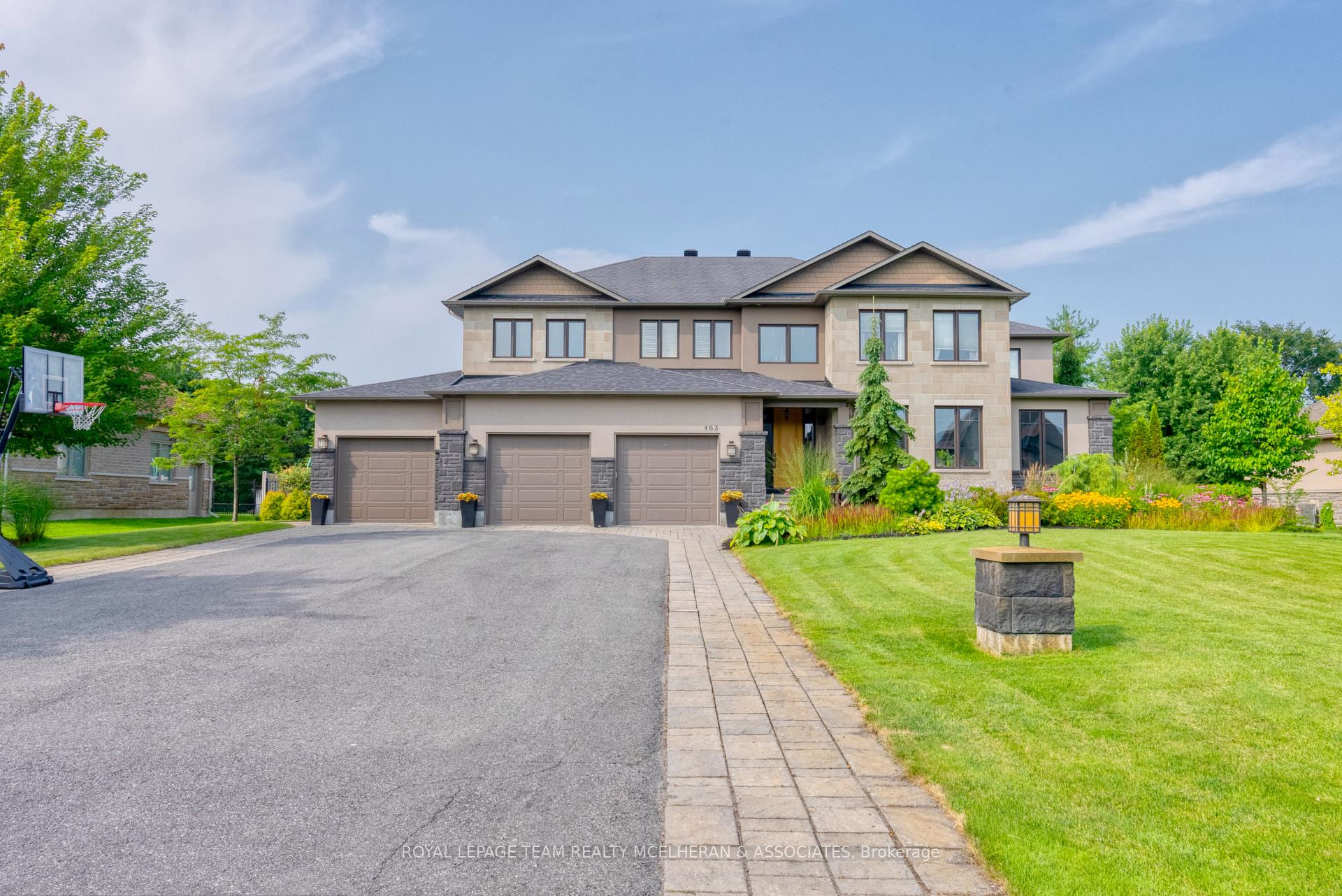 Photo 3 of 463 Lockmaster Crescent, Ottawa, Manotick Village & Manotick Estates — HOMEH