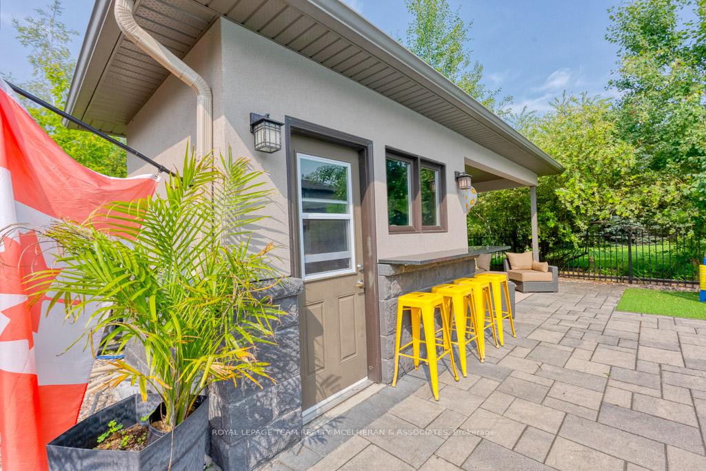 Photo 5 of 463 Lockmaster Crescent, Ottawa, Manotick Village & Manotick Estates — HOMEH
