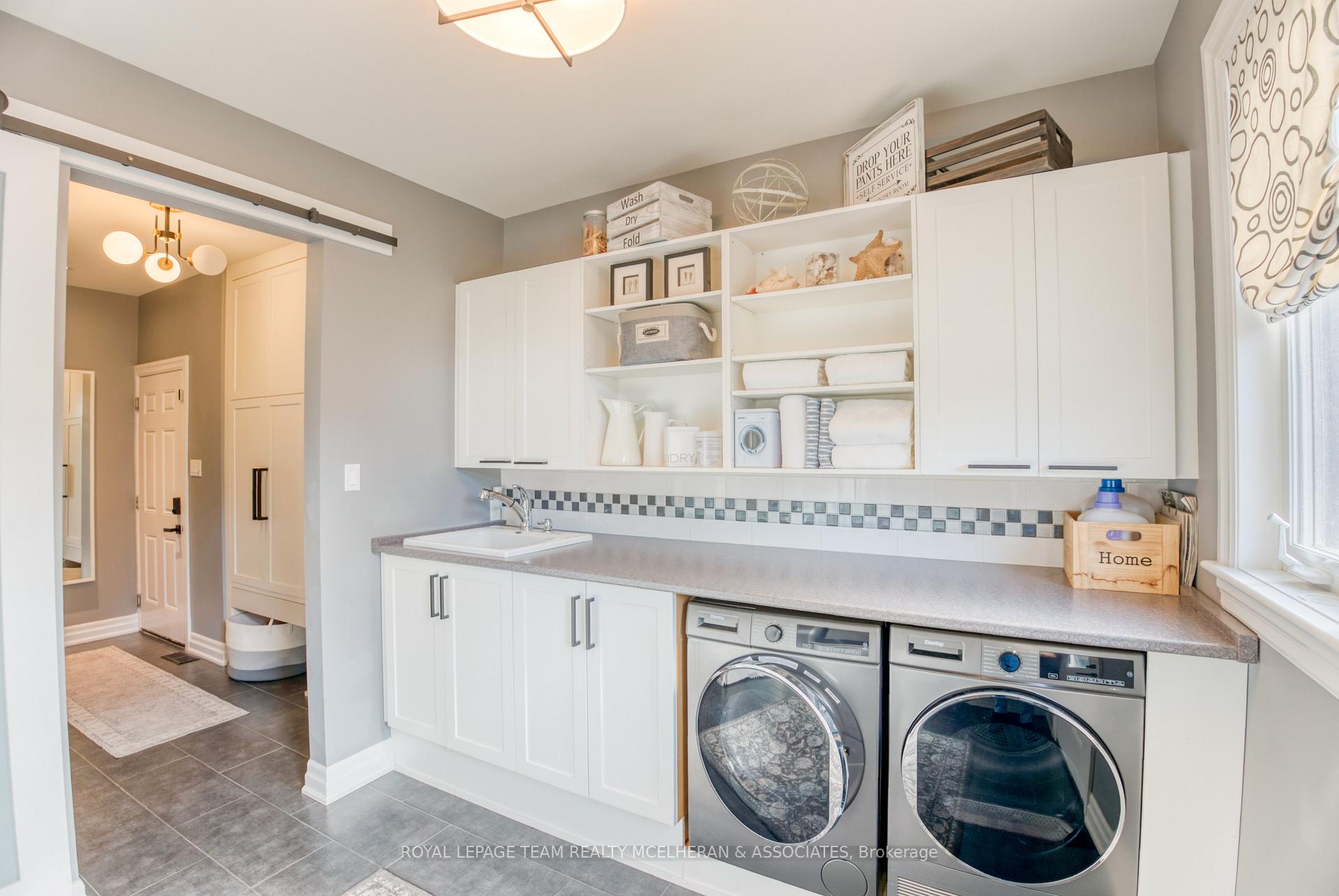 Photo 29 of 463 Lockmaster Crescent, Ottawa, Manotick Village & Manotick Estates — HOMEH