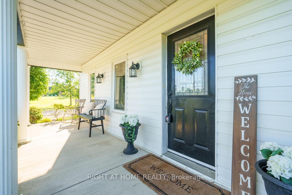 Photo 3 of 9535 Regional Rd 9, West Lincoln, West Lincoln — HOMEH