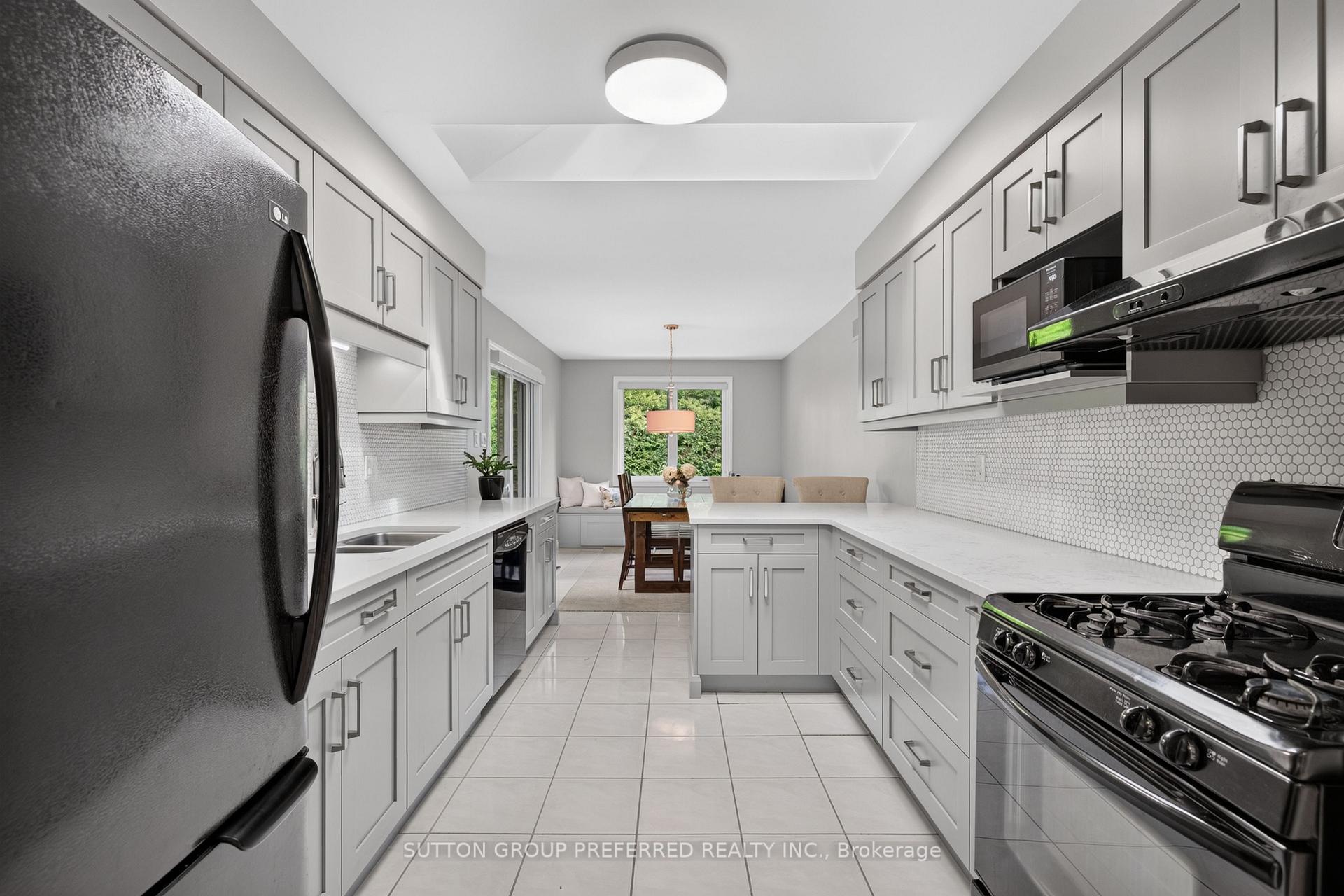 Photo 12 of 146 Sherwood Place, Thames Centre, Dorchester — HOMEH