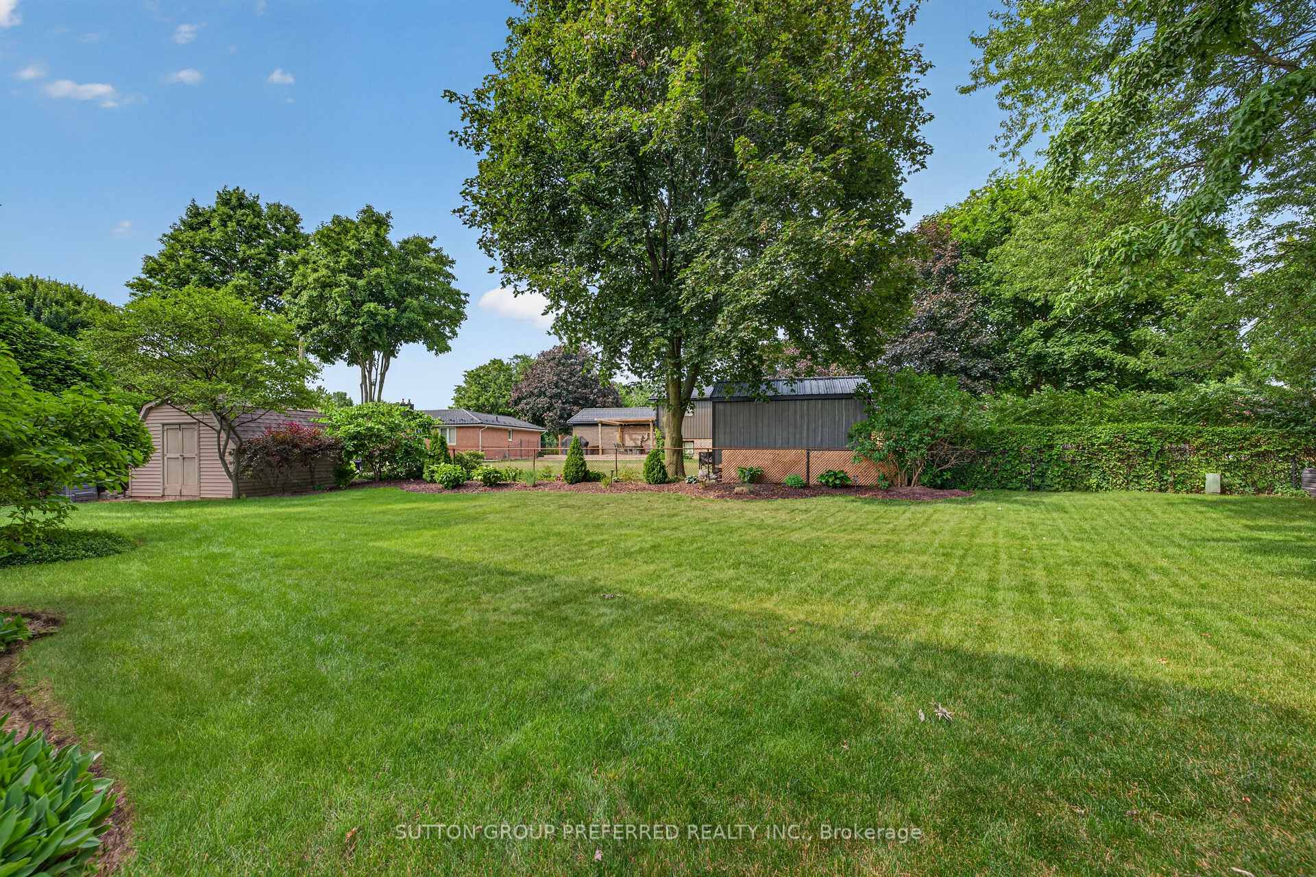 Photo 38 of 146 Sherwood Place, Thames Centre, Dorchester — HOMEH