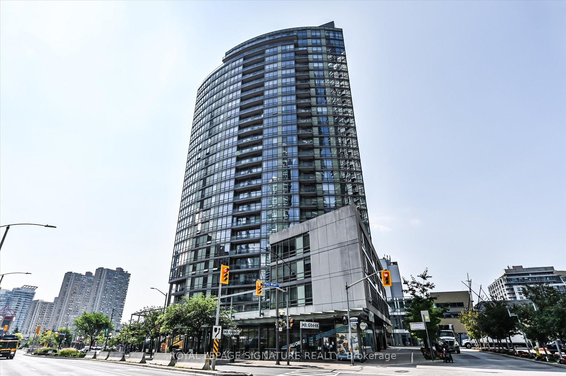 Photo 3 of Unit 1102, 5 Mariner Terrace, Toronto, Waterfront Communities — HOMEH