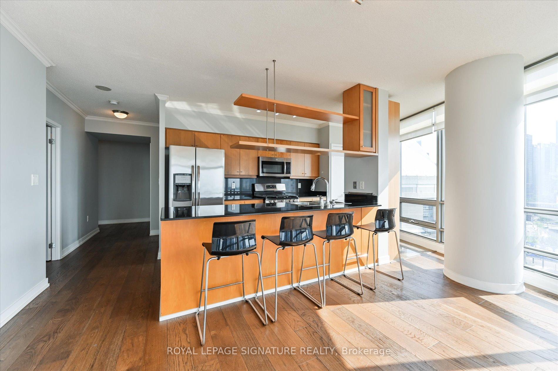 Photo 10 of Unit 1102, 5 Mariner Terrace, Toronto, Waterfront Communities — HOMEH