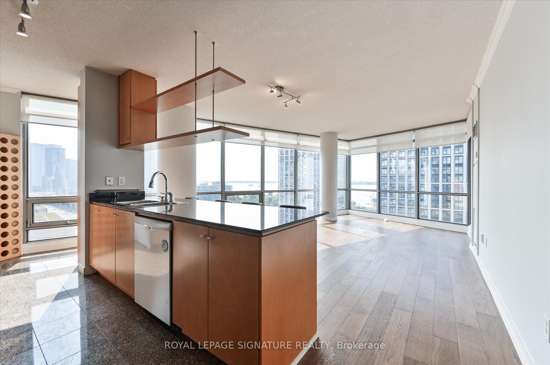 Photo 13 of Unit 1102, 5 Mariner Terrace, Toronto, Waterfront Communities — HOMEH