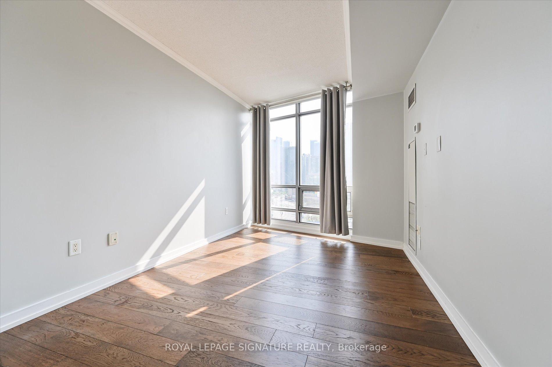 Photo 18 of Unit 1102, 5 Mariner Terrace, Toronto, Waterfront Communities — HOMEH