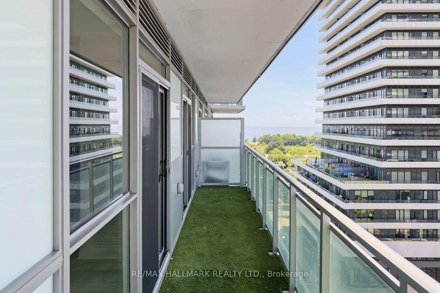 Photo 13 of Unit 701, 33 Shore Breeze Drive, Etobicoke, Mimico — HOMEH