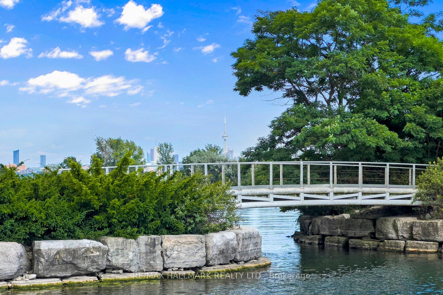 Photo 30 of Unit 701, 33 Shore Breeze Drive, Etobicoke, Mimico — HOMEH