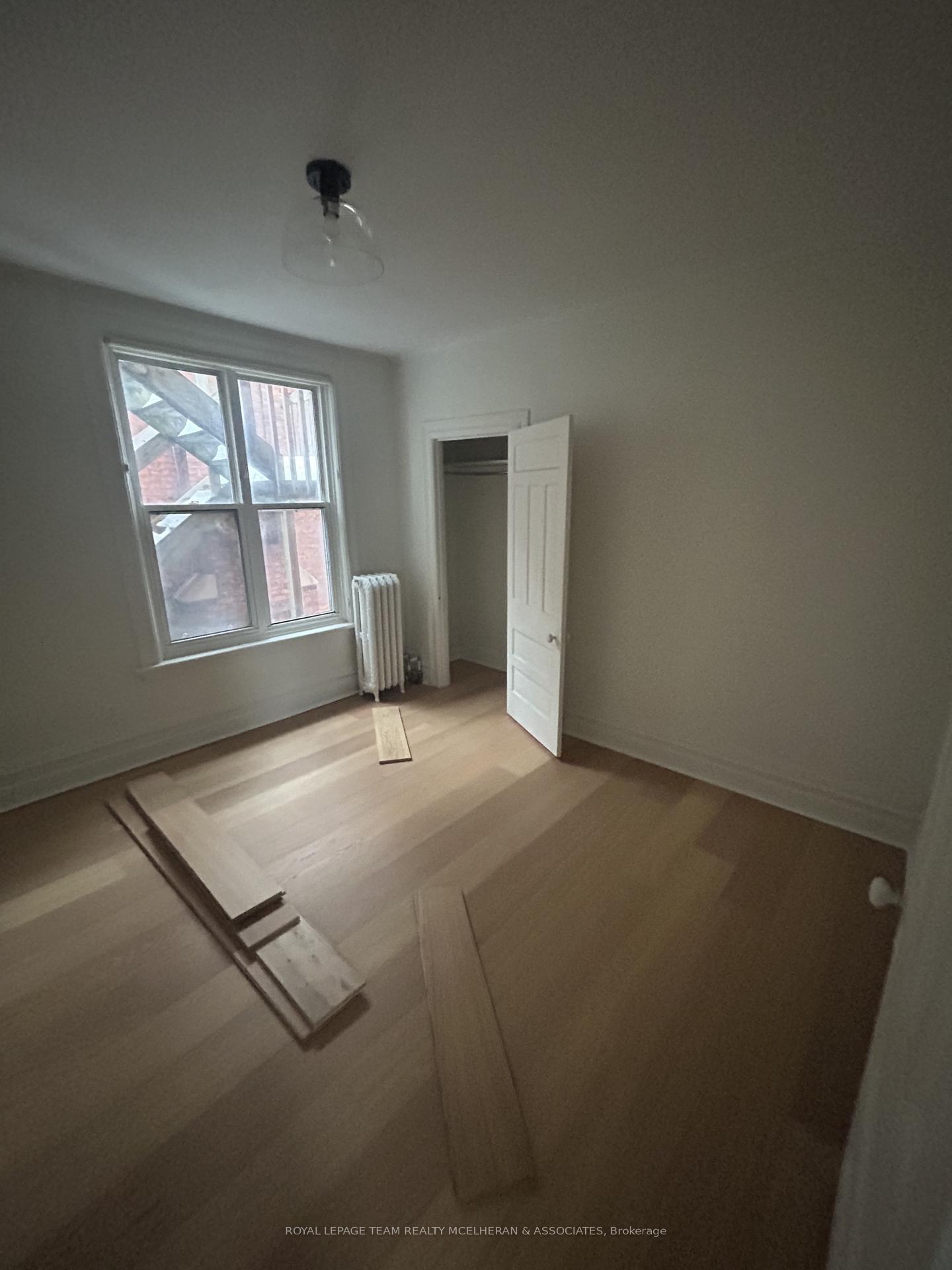 Photo 2 of 92 Queen Elizabeth Drive, Ottawa, Ottawa Centre/Golden Triangle — HOMEH