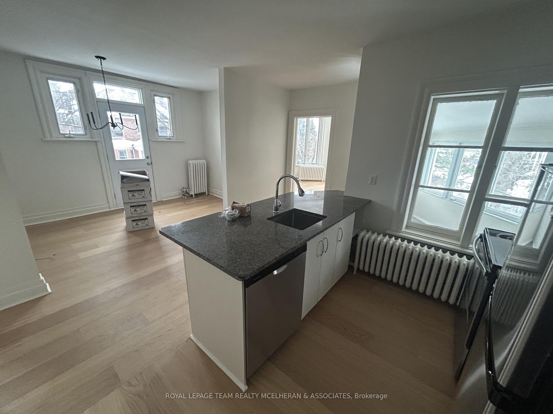 Photo 5 of 92 Queen Elizabeth Drive, Ottawa, Ottawa Centre/Golden Triangle — HOMEH