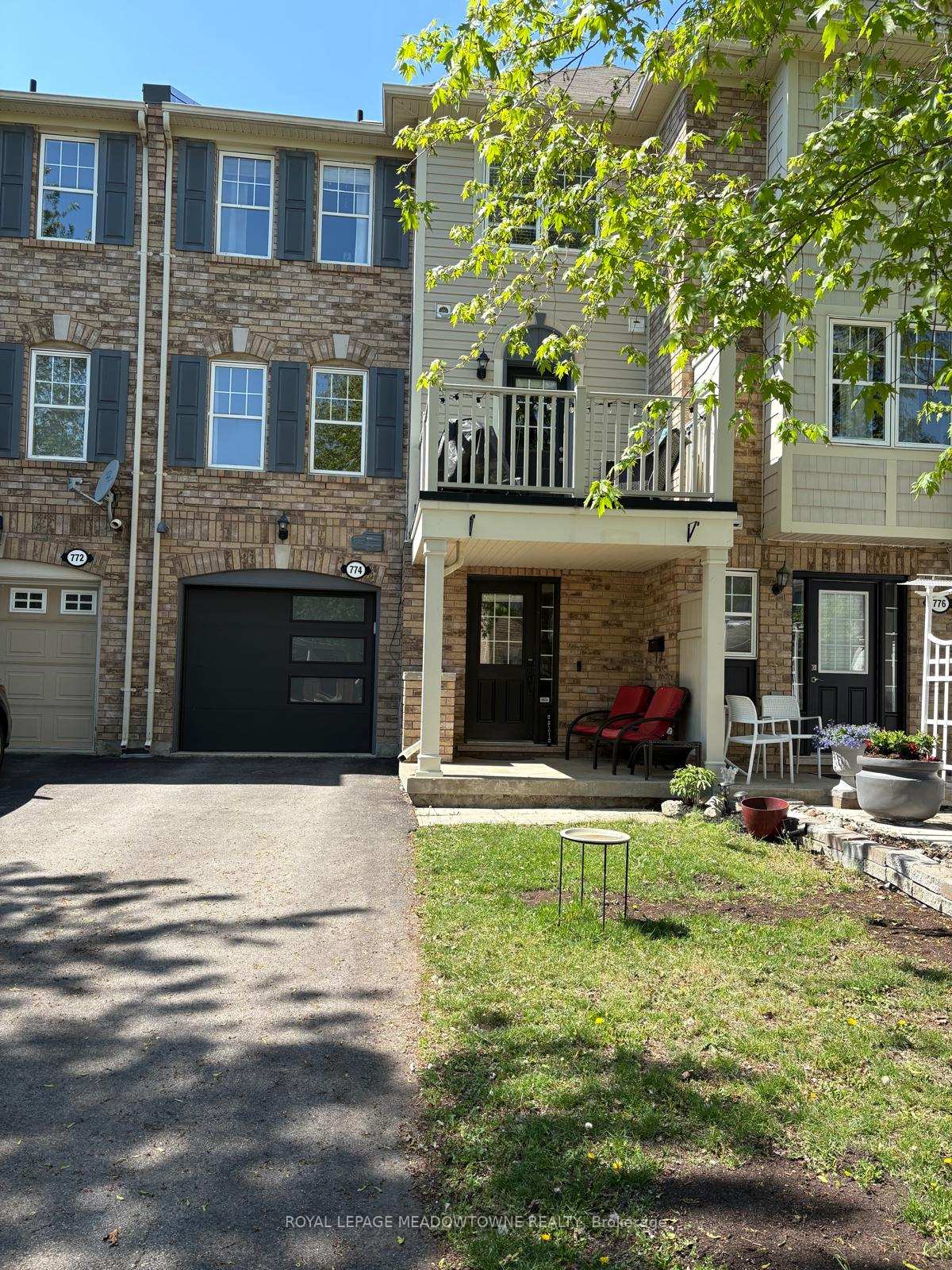 Photo 3 of 774 Shortreed Crescent, Milton, Coates — HOMEH