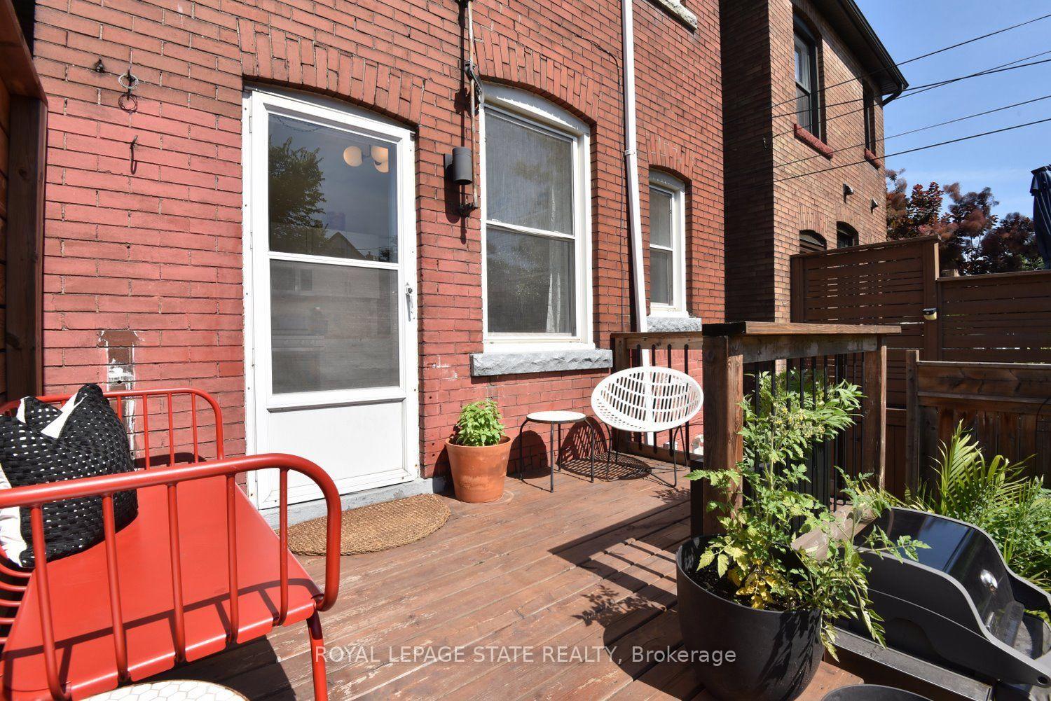 Photo 37 of 20 Fairholt Road N, Hamilton, Stipley — HOMEH